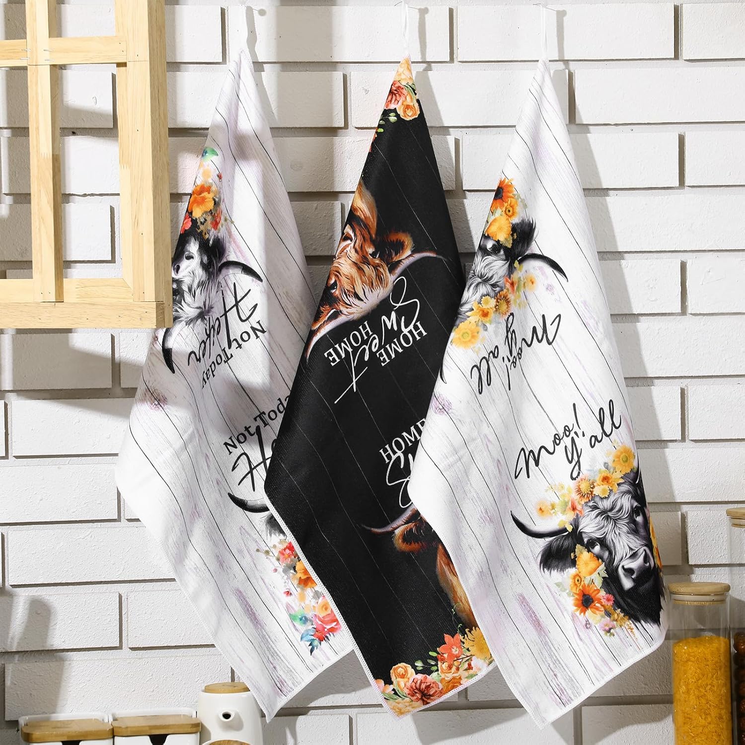 Bencailor 6 Pcs Highland Cow Flowers Kitchen Decor Towels and Dishcloths Sets Farmhouse Kitchen Towels Western Absorbent Fast Drying Dish Cloths Hanging Reusable Dishcloths for Cooking - Image 2