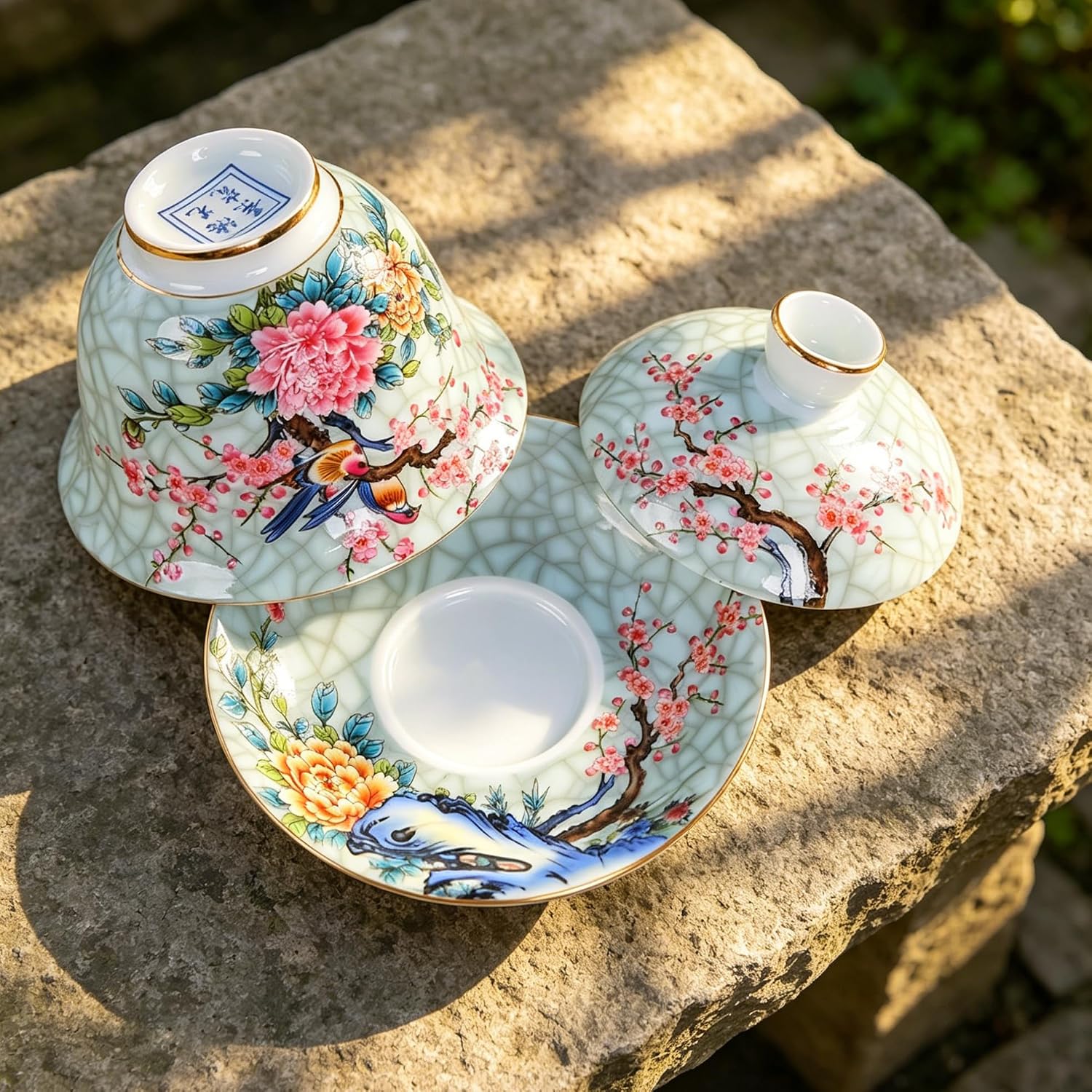Chinese Ceramic Tea Cup - Traditional Enamel Set With Lid, Hand-painted Bowl and Saucer - Gaiwan for Flower Bags 6.1Ounces