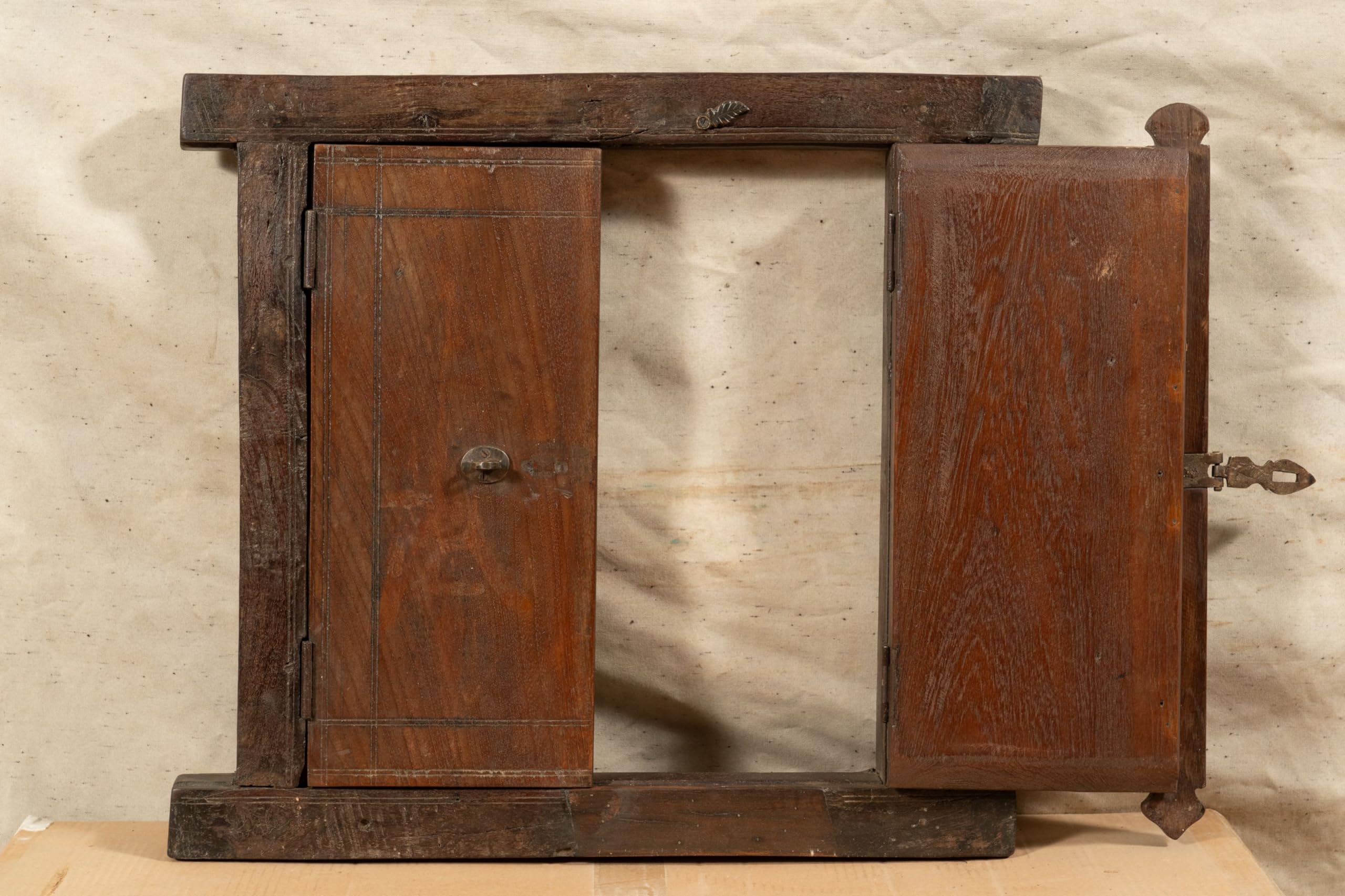 Biscottini Porta Interna Finestra L57,5XPR7,5XH52,5 CM - Porta in Legno - Porte da Interno ed Esterno - Arredo casa