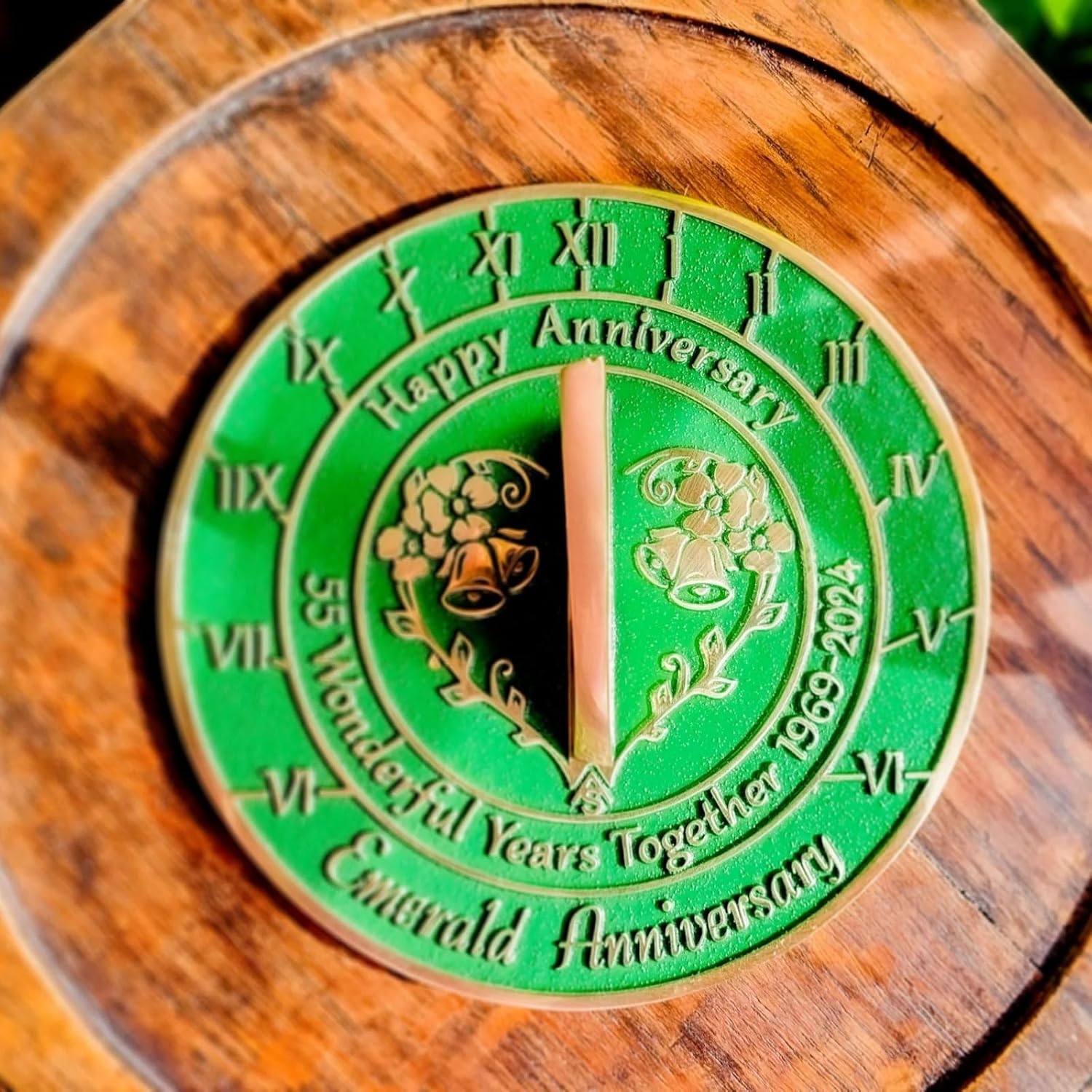 Generic Garden Sundial Clock, Outdoor Timepiece for Yard and Garden Decor, Gift for 55 Year Anniversary Piece of 1,, Medium, Green