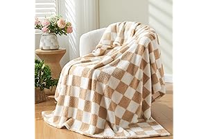 NEWCOSPLAY Brown Checkered Blanket - Soft, Cozy Comfort for All Seasons