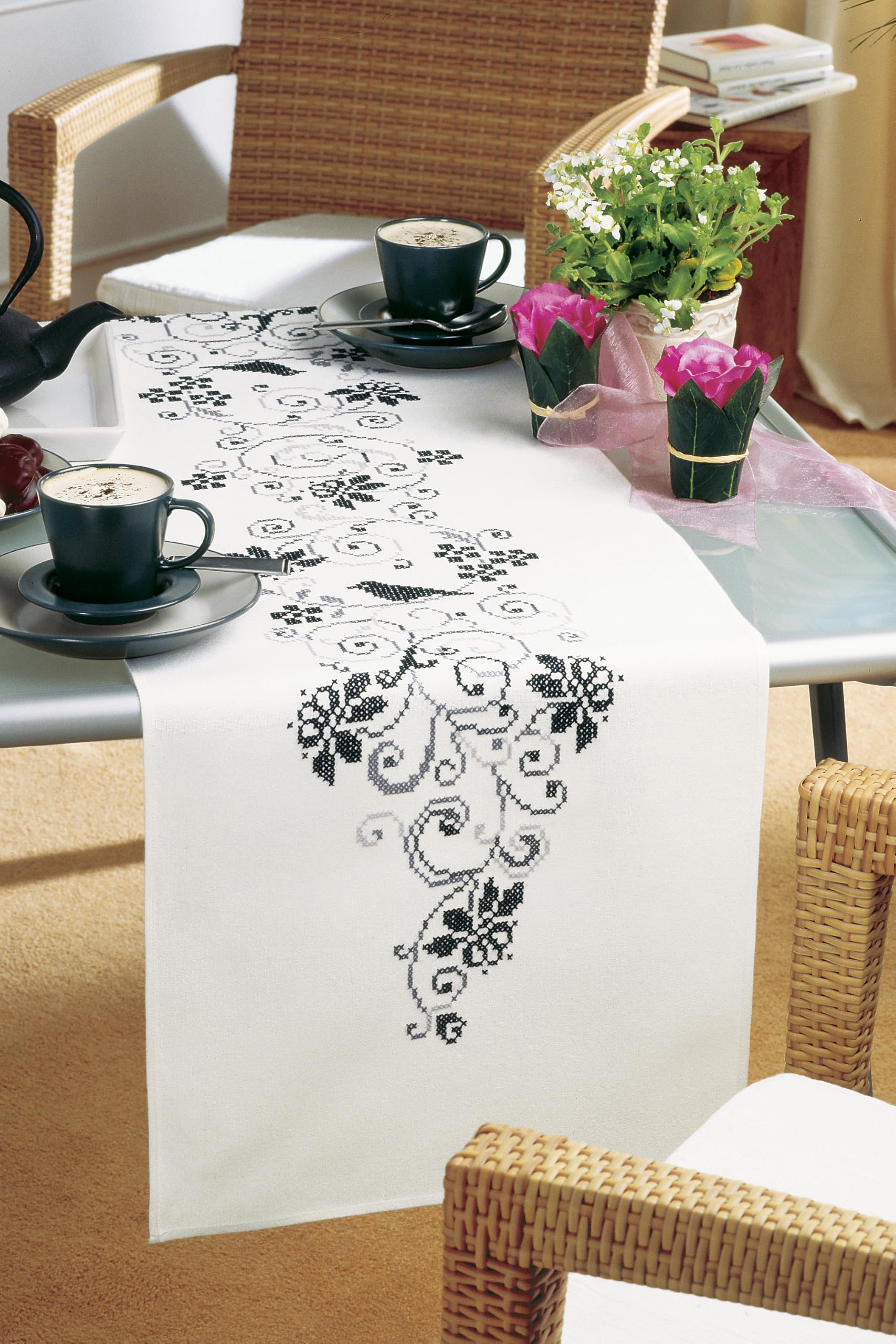 Vervaco "Blackwork Runner Embroidery, 100 Percent Cotton, Multi-Colour