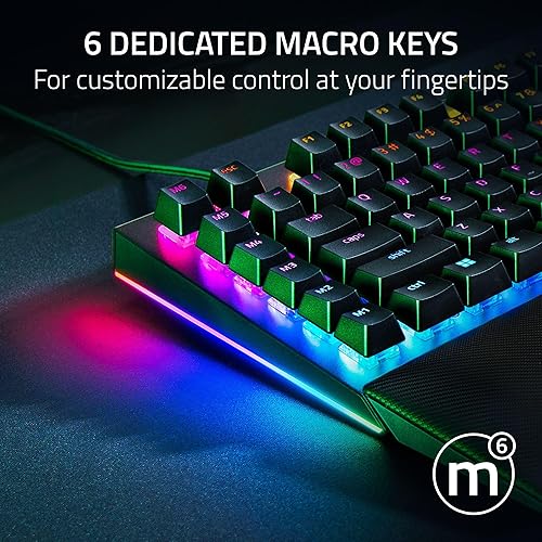 Miniatura 4 de Razer BlackWidow V4 Teclado mecánico para juegos interruptores verdes táctiles y clicky - Chroma RGB - 6 teclas macro - Reposamuñecas magnético -