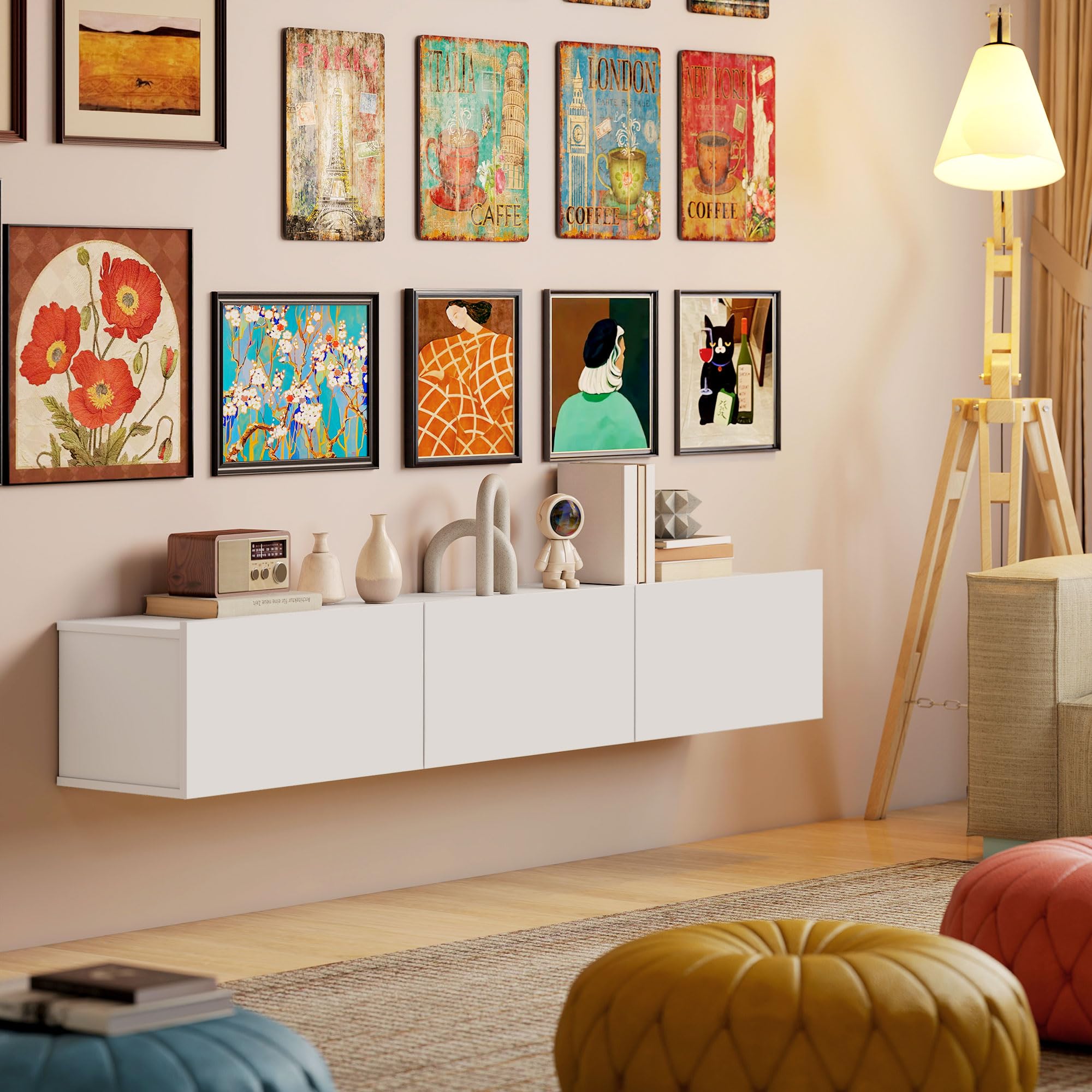 HOMCOM Mobile TV Sospeso, Mobile Porta TV Fino a 82" con Armadietti 3 Ante a Ribalta Soft Close, Mobiletto per Televisore per Soggiorno, Camera da Letto e Salotto, 180x31.5x29.8 cm, Bianco