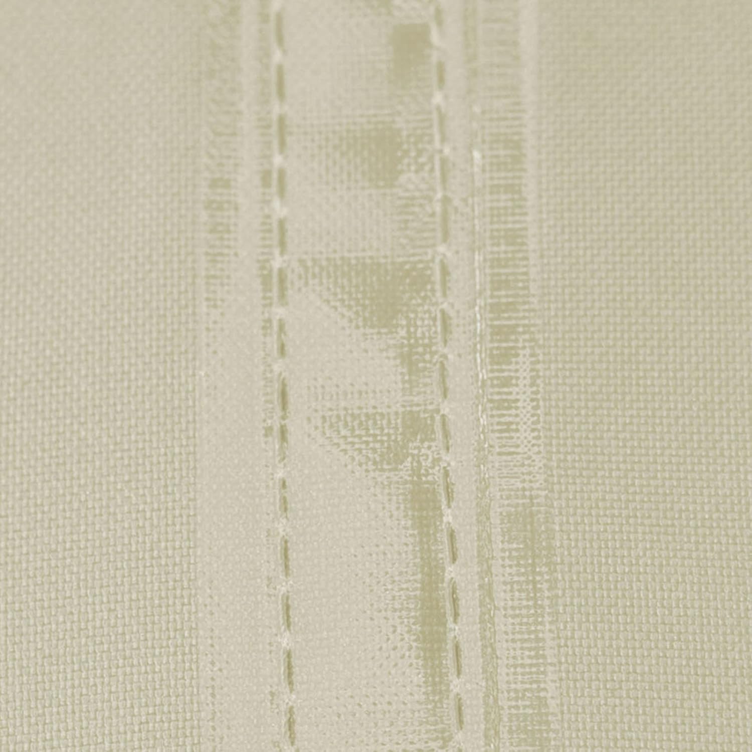 Classic Accessories DryGuard Waterproof Boat Cover, Fits Boats 20' - 22' L x 106" W, Trailerable Boat Cover with Bow, Windshield and Stern Reinforcement Panels, Model E