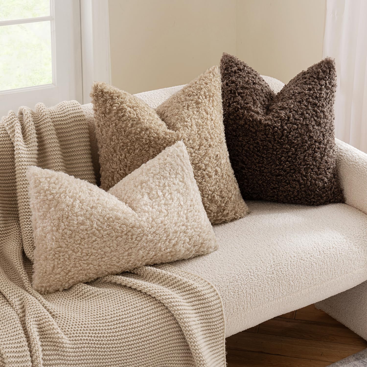 Amazon.com: MIULEE Faux Fur Decorative Sherpa Throw Pillow Covers
