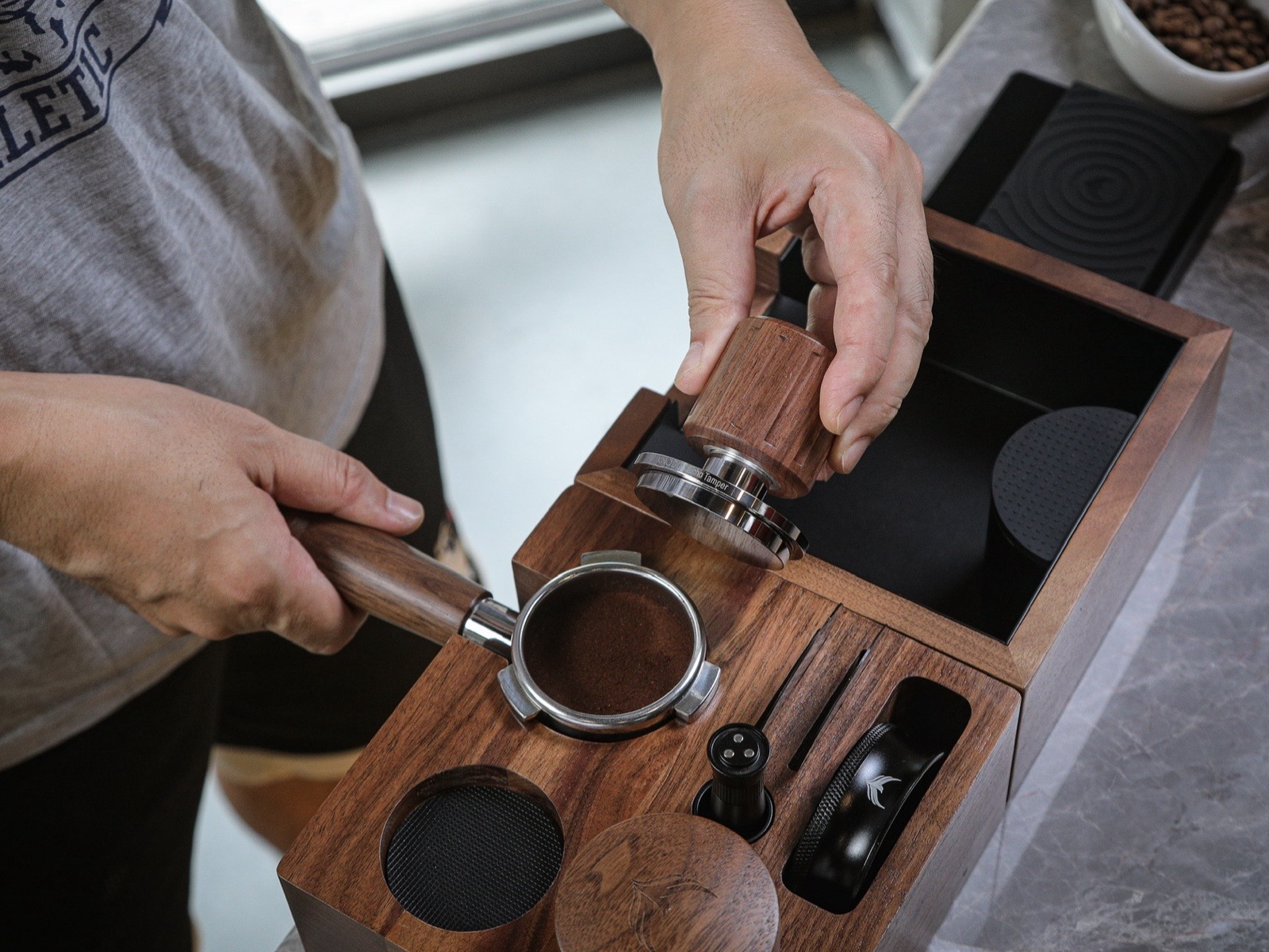 Amazon.com: KNODOS Echo Tamper 54mm with Click Feedback 30lb