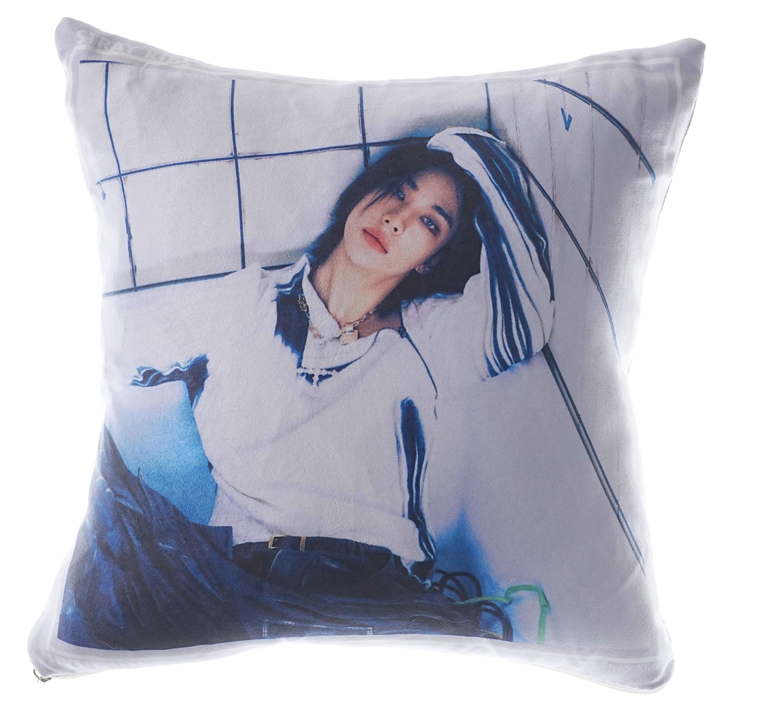 Amazon｜スキズ ヒョンジン グッズ クッション 抱き枕 + 綿わた