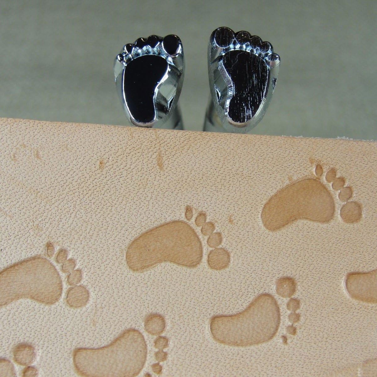 E471L/R Footprint Stamps, Set of 2, Craft Japan Leather Stamping Tools