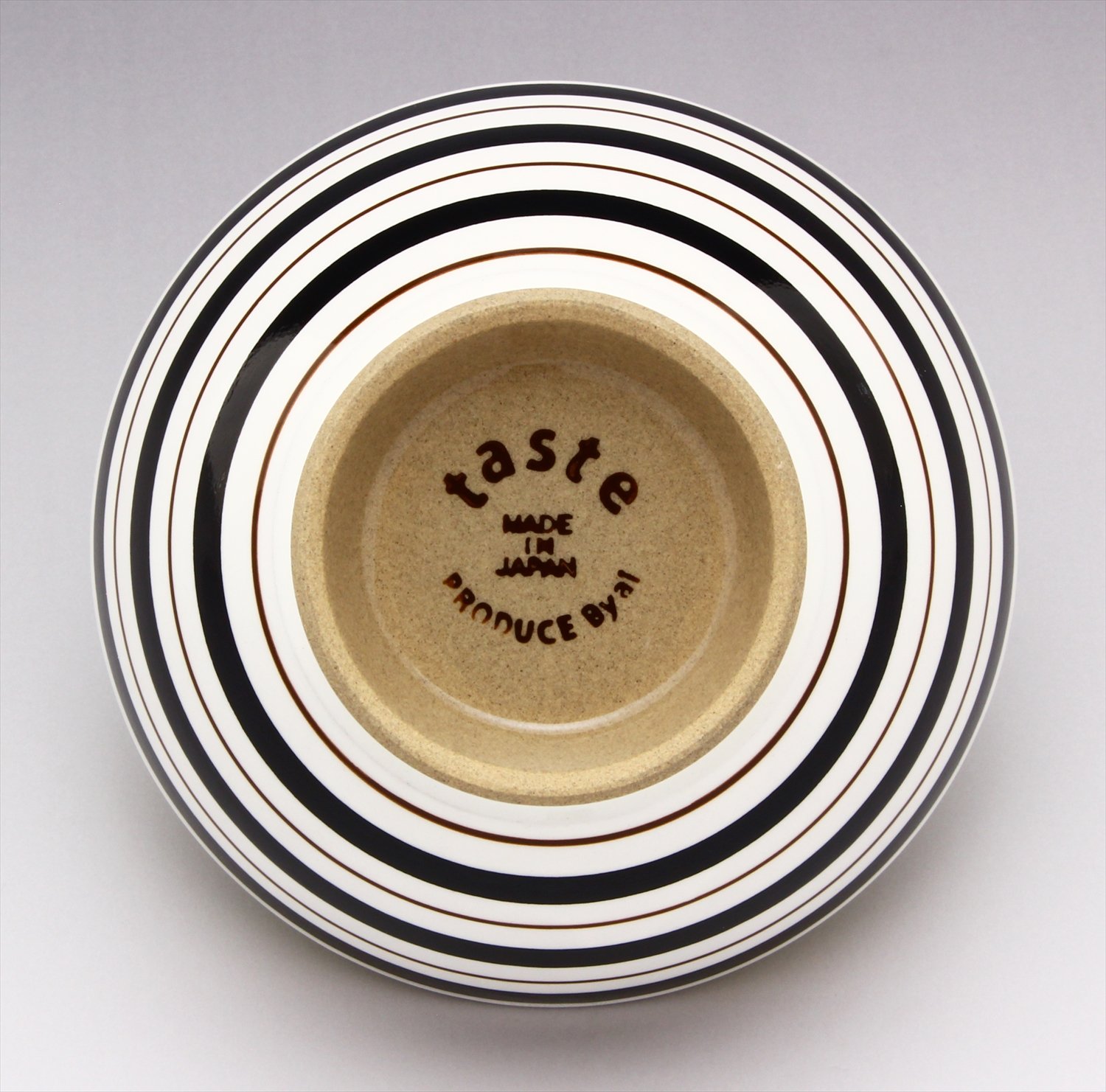 Amazon｜波佐見焼 くらわんか碗 大 二色ライン 黒 504678｜飯碗