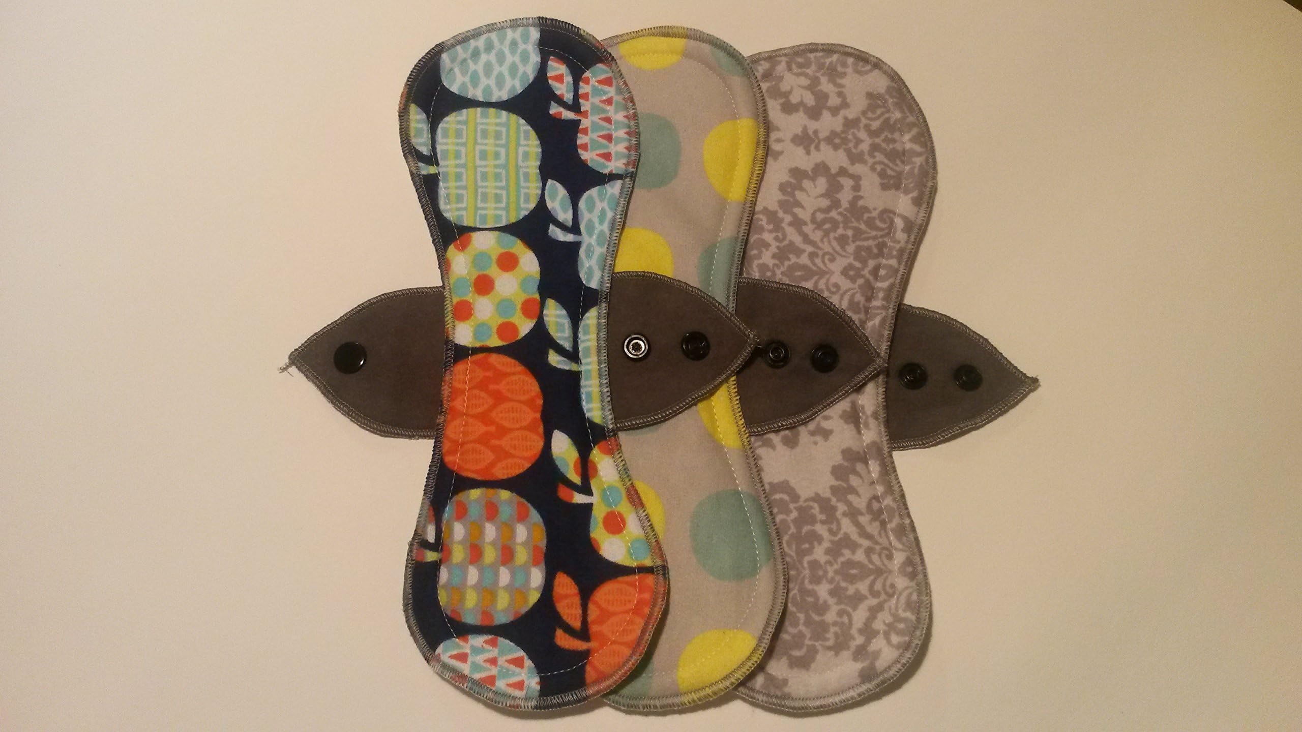 Bamboo & Cotton / PUL Reusable Cloth Pads Panty Liners Light Days Set of 5 - Geometric (5)