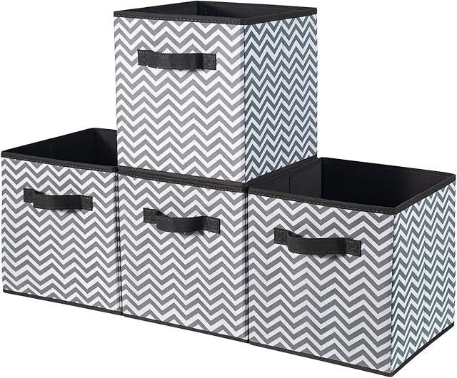 BrillantJo Fabric Storage Box, Set of 4 Organiser Basket Bin Drawers Containers with Handles for Storage Cube Unit, Grey Chevron, 11.8" x 11.8"x 11.8"