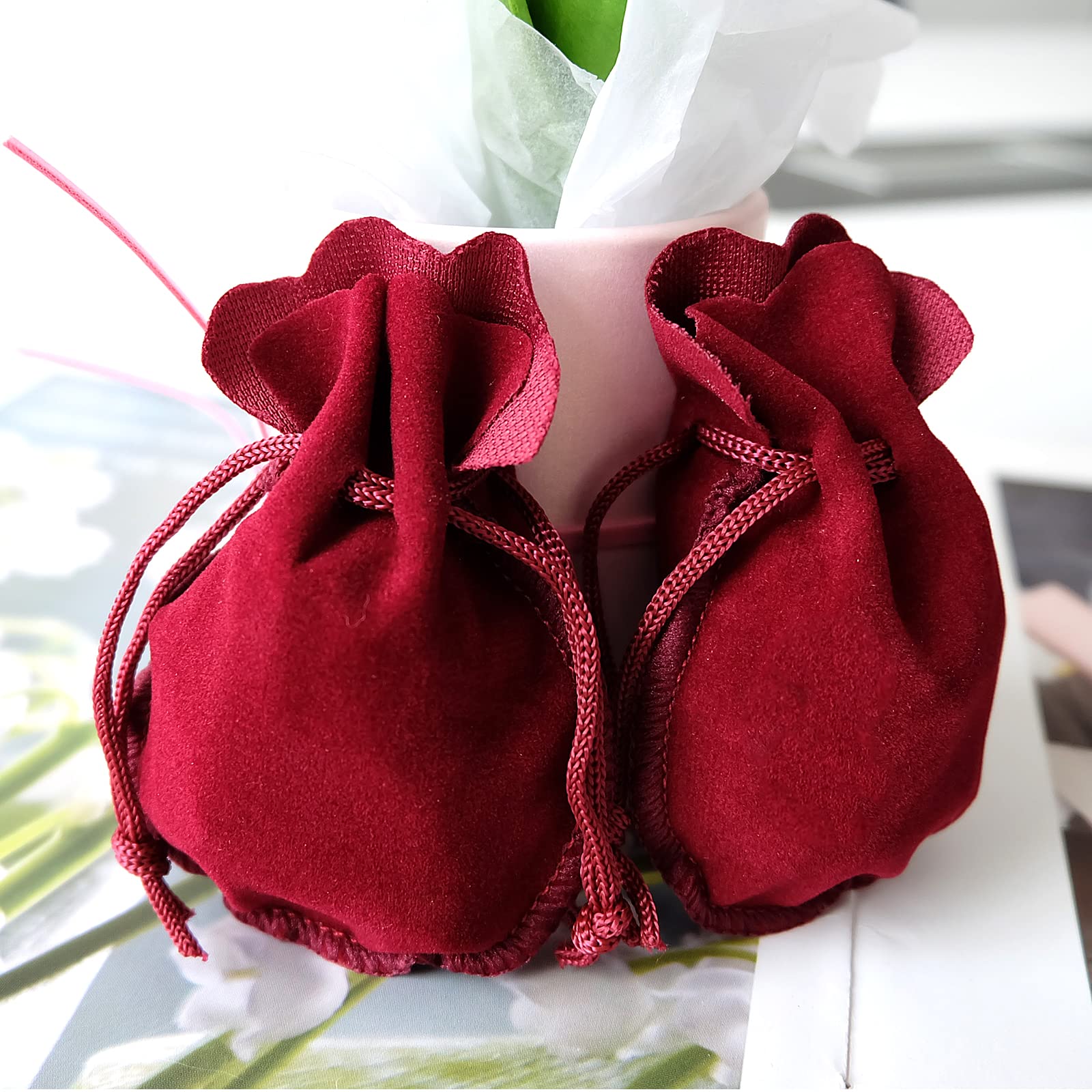 Spldsun 50 Pezzi Sacchetti Gioielli Piccoli, Sacchetti Velluto con Coulisse, per Riporre Gioielli, Monili, Caramelle, Piccoli Regali e per Evitare Graffi (7 x 9 cm, Rosso Scuro)