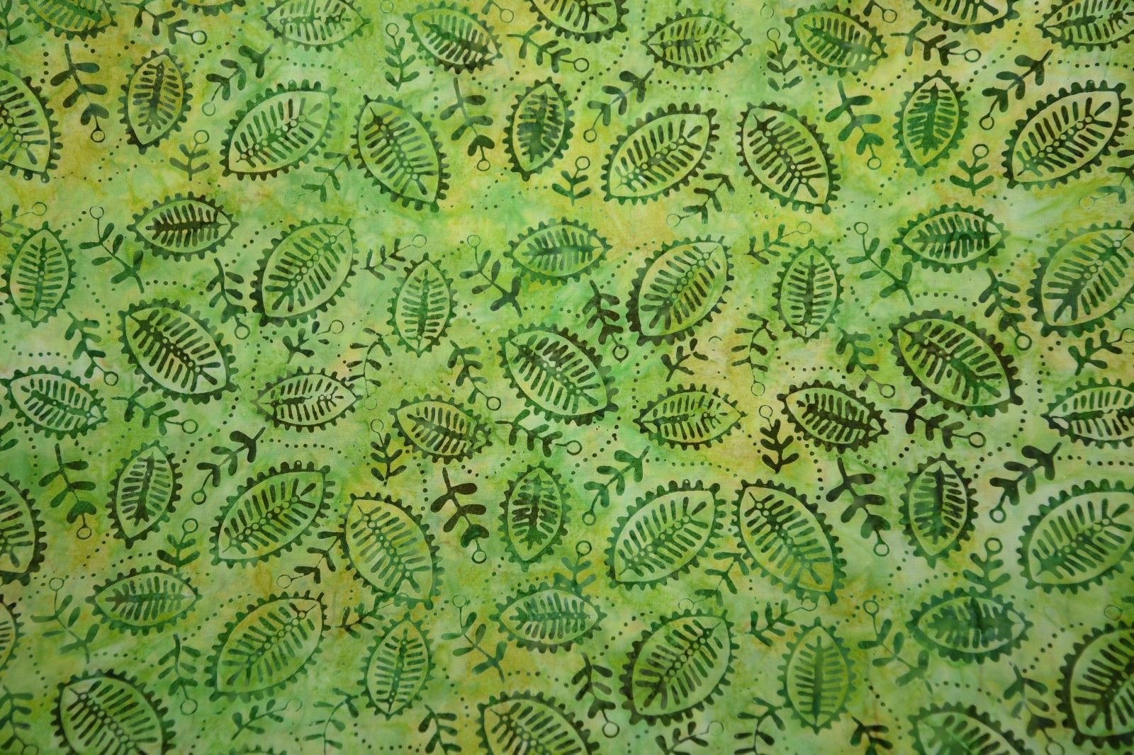 1/2 Meter | Lime Green/Emerald | 100% Cotton Indonesian Bali Batik Fabric Venus Printed Tie & Dyed Material Gradient Dip Dye Crafts Dressmaking Art Quilting Fabric Melody