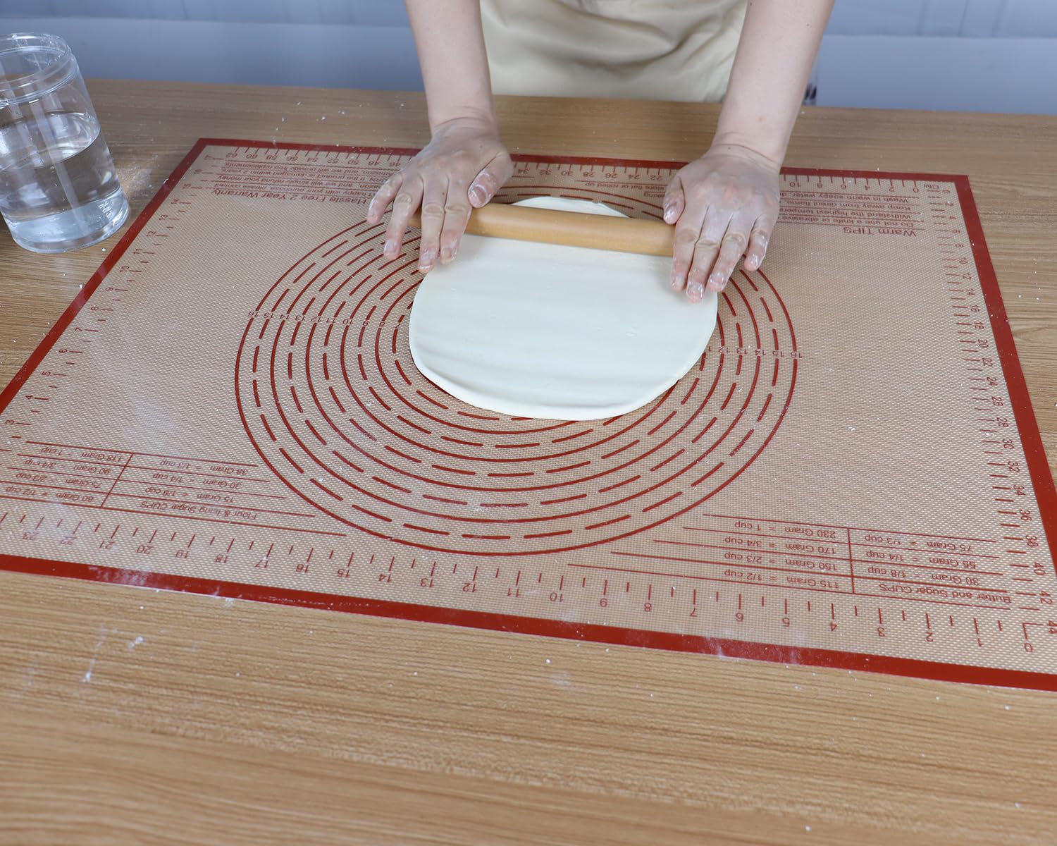 Tapis de pâtisserie extra large en silicone anti-adhésif avec mesure pour la cuisson, tapis de fondant, tapis de pétrissage, tapis à rouler pour pâte à tarte (rouge, 86,4 x 66 cm)