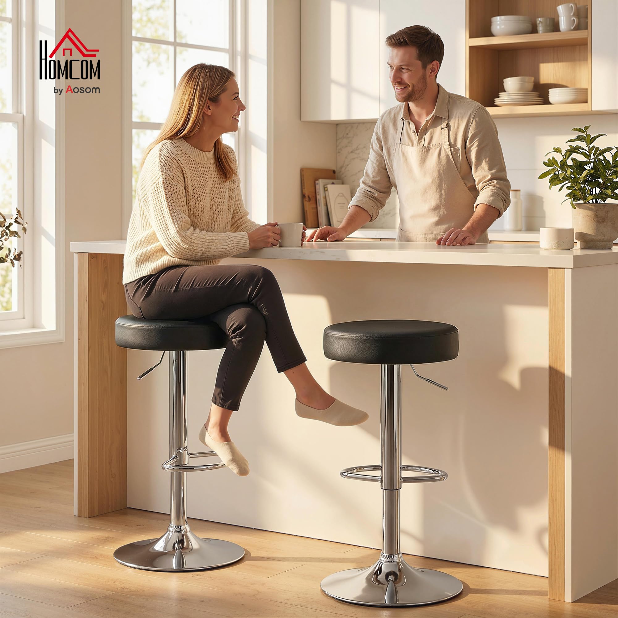 HOMCOM Set 2 Sgabelli Bar con Altezza Regolabile e Girevoli a 360°, Sgabelli Cucina Alti in PU con Poggiapiedi, Seduta Morbida, Struttura in Metallo, Sedie Bar Alte per Penisola Sala da Pranzo, Nero