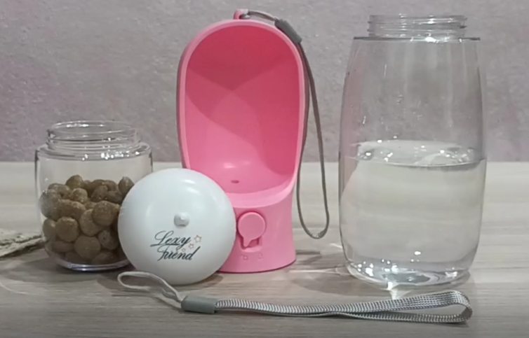 Borraccia Portatile Per Cane 550ml - Dispenser Cibo E Acqua Da Viaggio In ABS Rosa - Foto 3