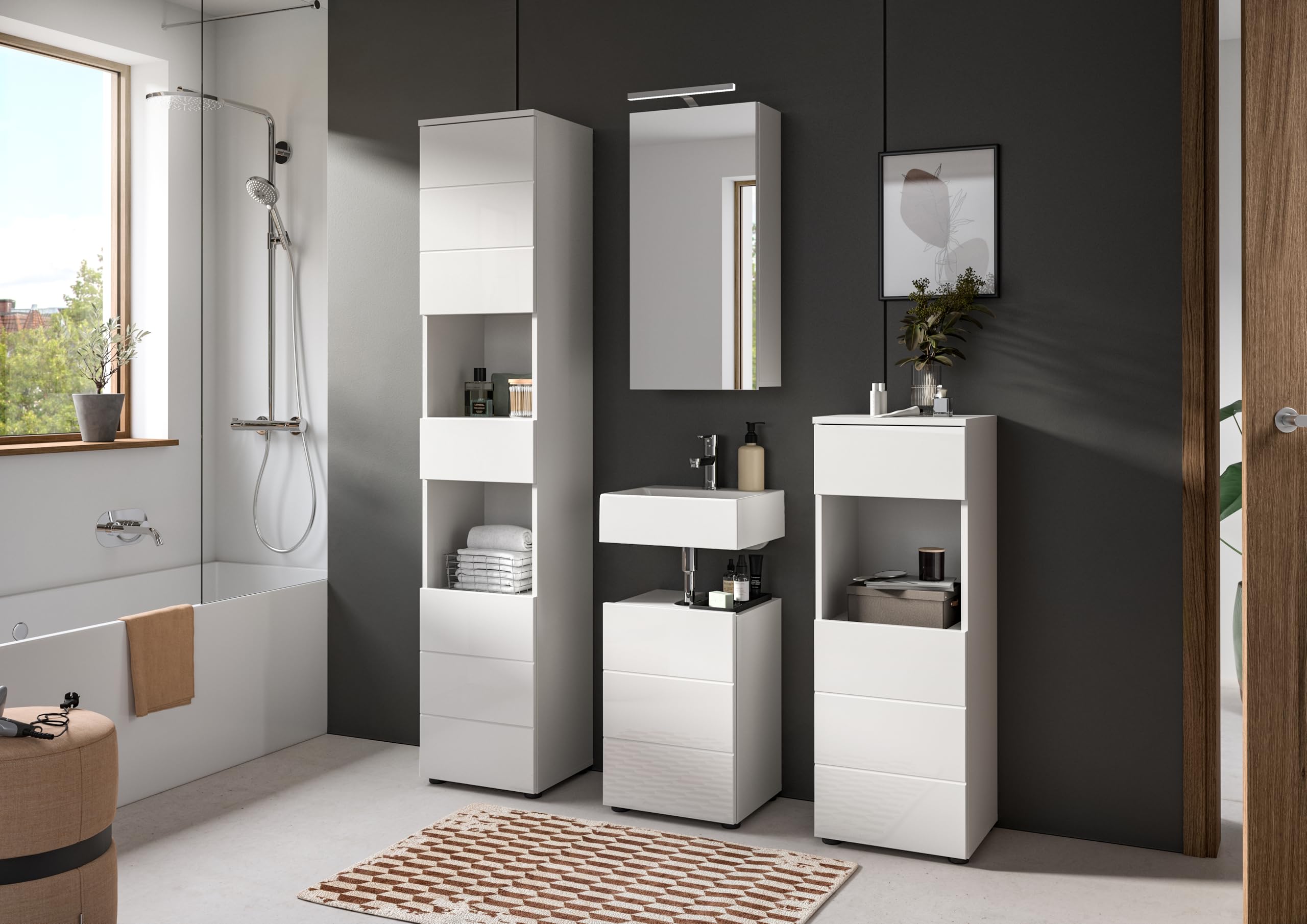 xonox.home Bad Vira X2LA9713 hoge kast kast badkamerkast in wit hoogglans dieptrekken, ca. 60x190x34 cm xonox.home Bad Vira X2LA9713 hoge kast kast badkamerkast in wit hoogglans dieptrekken, ca. 60x190x34 cm