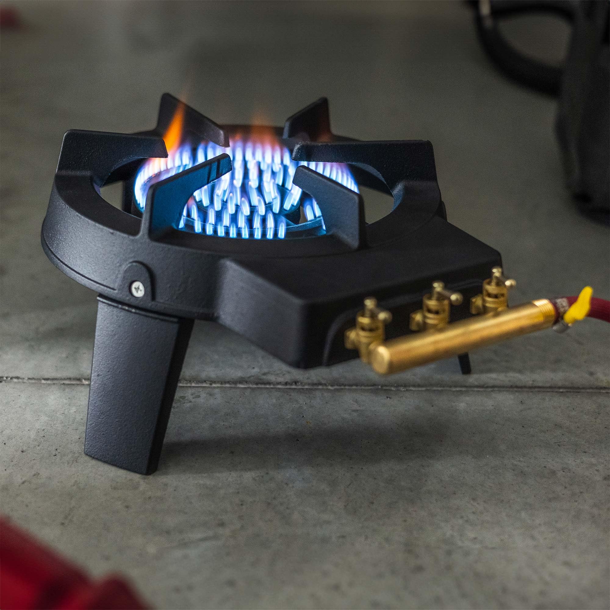 Hornillo de gas turístico con una potencia de 9,8 kW - para botellas de 11 kg