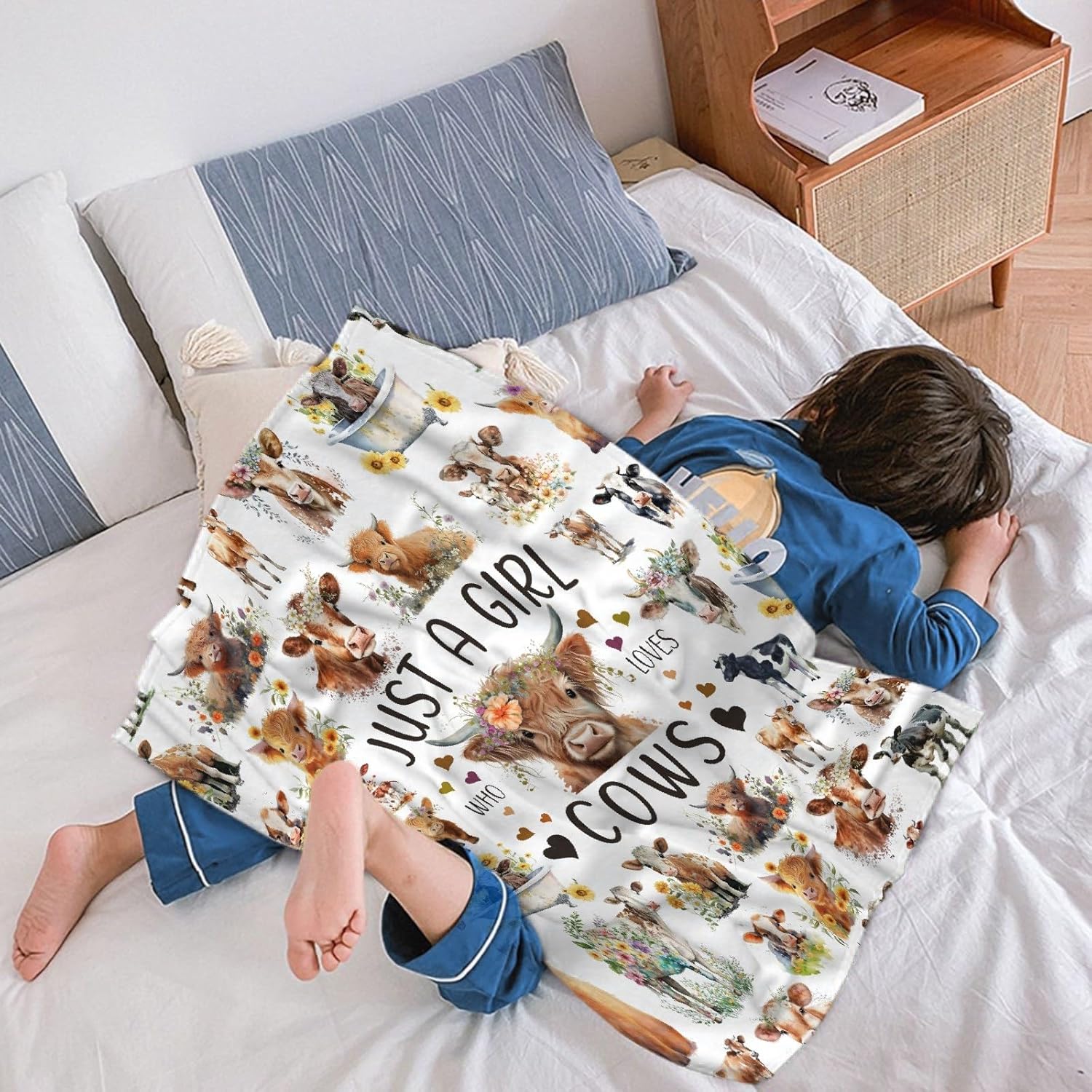 Cattle Blanket, Just A Girl Who Loves Cows 50 x 60 Inch Throw Lightweight Super Soft Cozy Cow Blankets for Couch Bed Sofa Chair