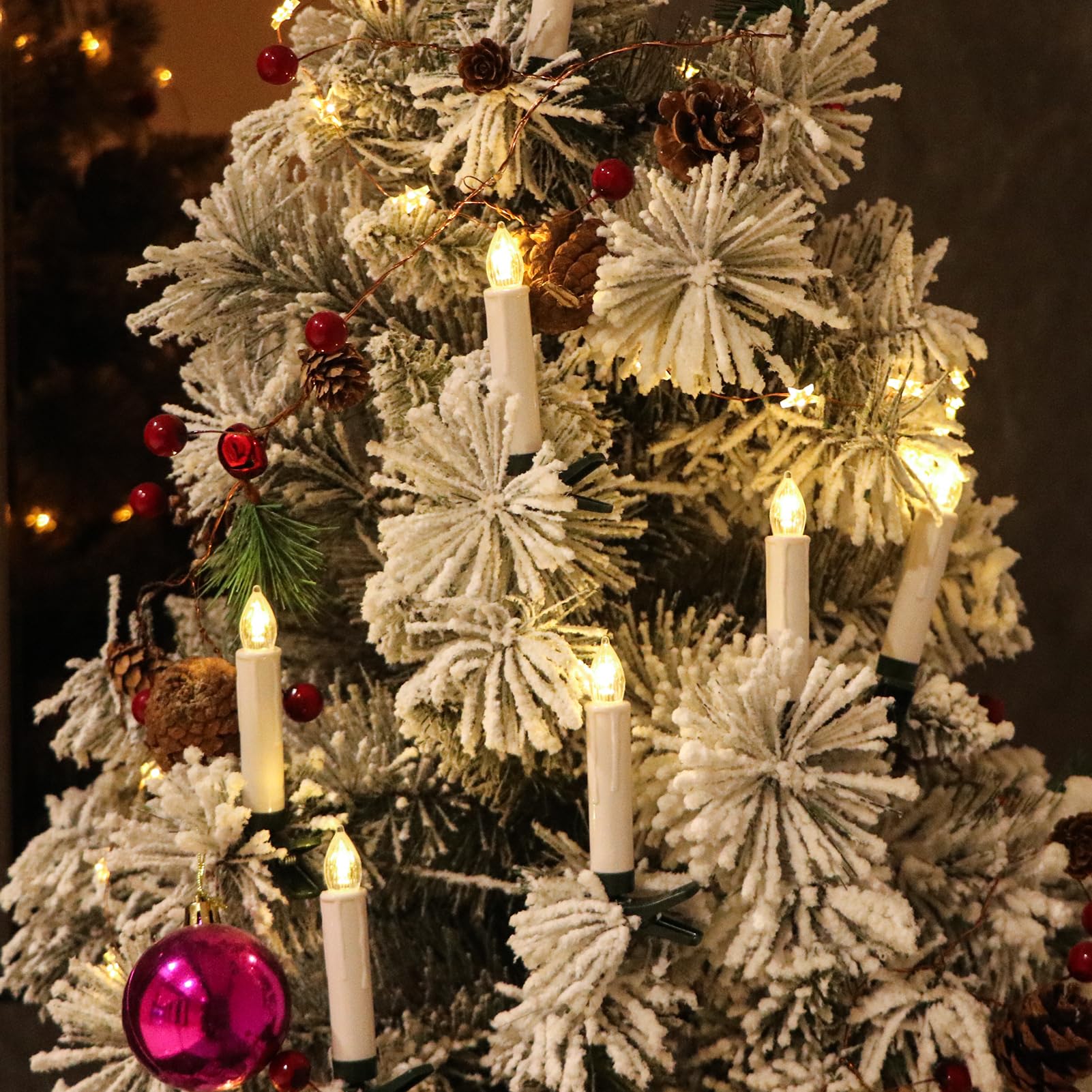 Candele a forma di albero di Natale, senza fiamma, funzionamento a batteria, con telecomando a 10 tasti e timer, confezione da 30 candele in plastica 3D con stoppino tremolante a LED,