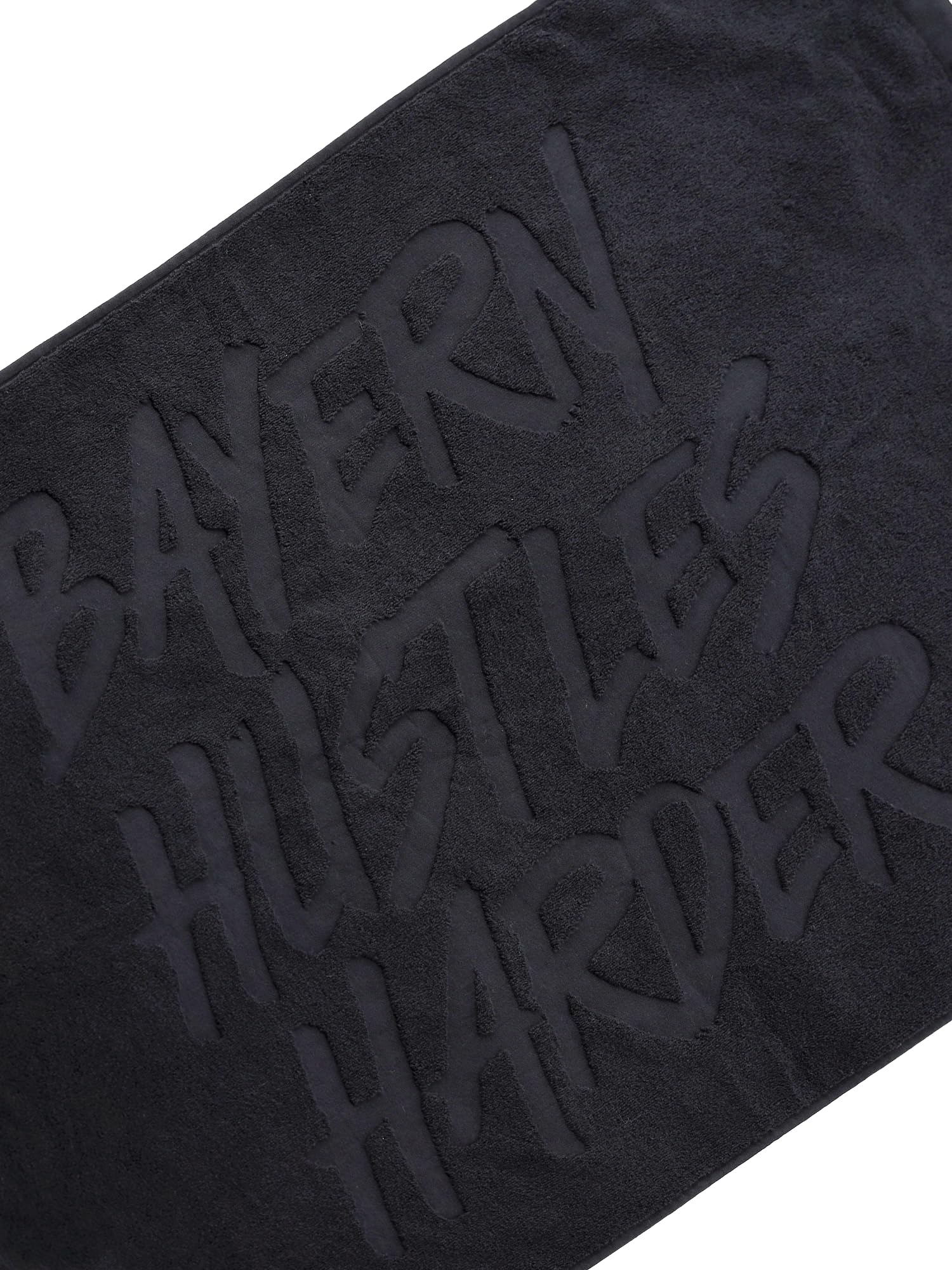 FC Bayern München Basketball I Duschtuch I Handtuch I Badetuch I Hustles Harder I Schwarz I 140x70cm