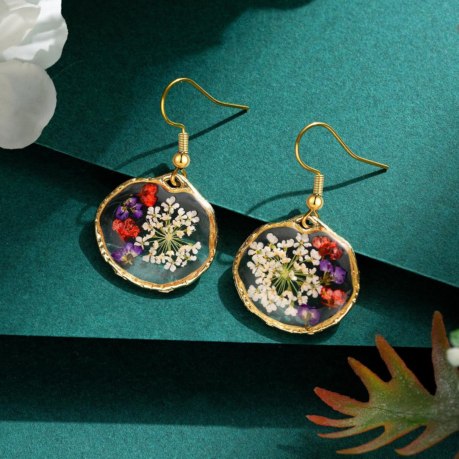 Hefestus Real Pressed Flower Earrings for Women, Handmade Boho Chic Dangle Design, Unique Floral Jewelry, Cute and Thoughtful Gift for Christmas, Valentine’s & Mother’s Day