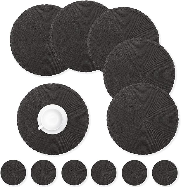 wiipara Round Woven Placemats Set of 6, 34 cm Kitchen Coffee Table Mats with Coasters Heat Resistant Wipeable Table Placemats for Dining Table, Home, Restaurant, Hotel, Cafes (Black)