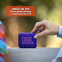 Vista 2 de JBL Go 4 - Bocina Bluetooth ultraportátil, impermeable y a prueba de polvo, gran sonido JBL Pro con graves impactantes, batería incorporada de 7