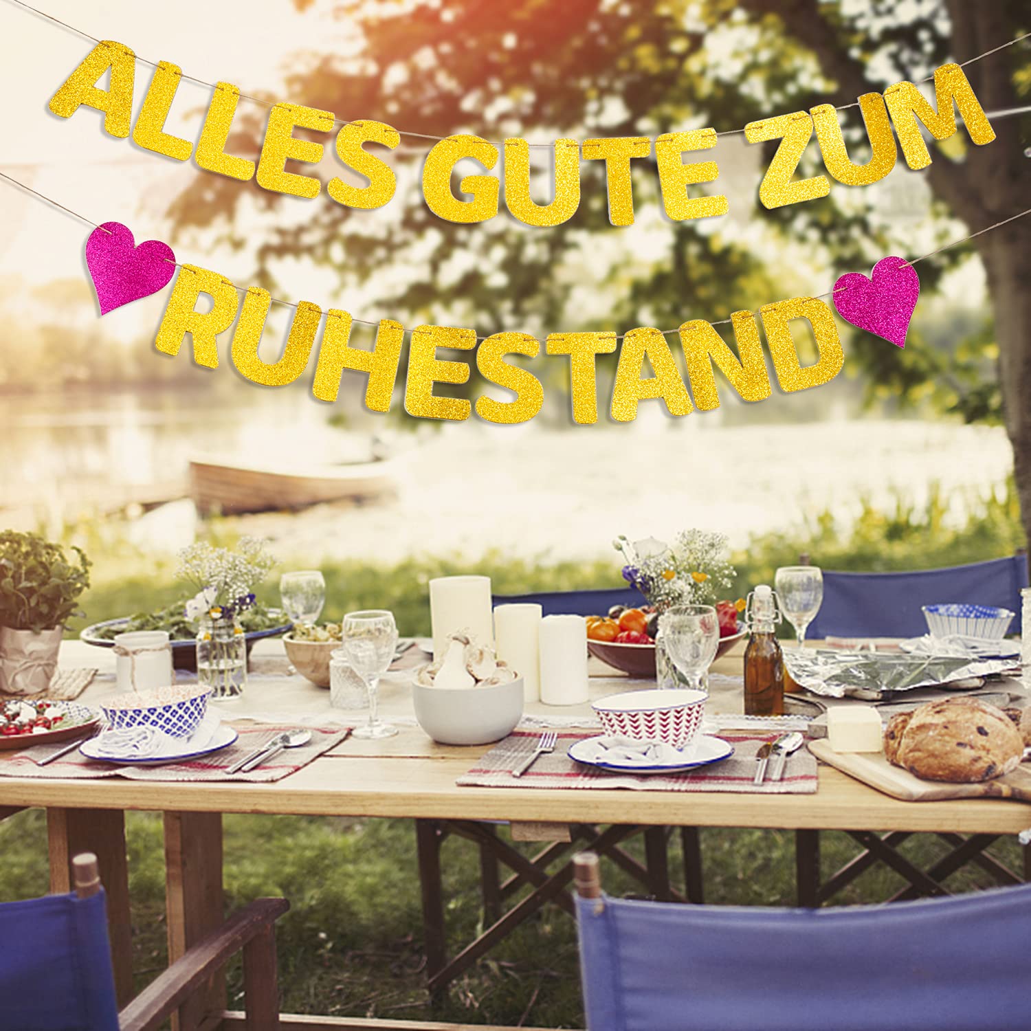 „The Queen Has Retired“ Gold-Glitzer Banner – 20 Buchstaben + Schnur, Für Ruhestandsparty-Deko