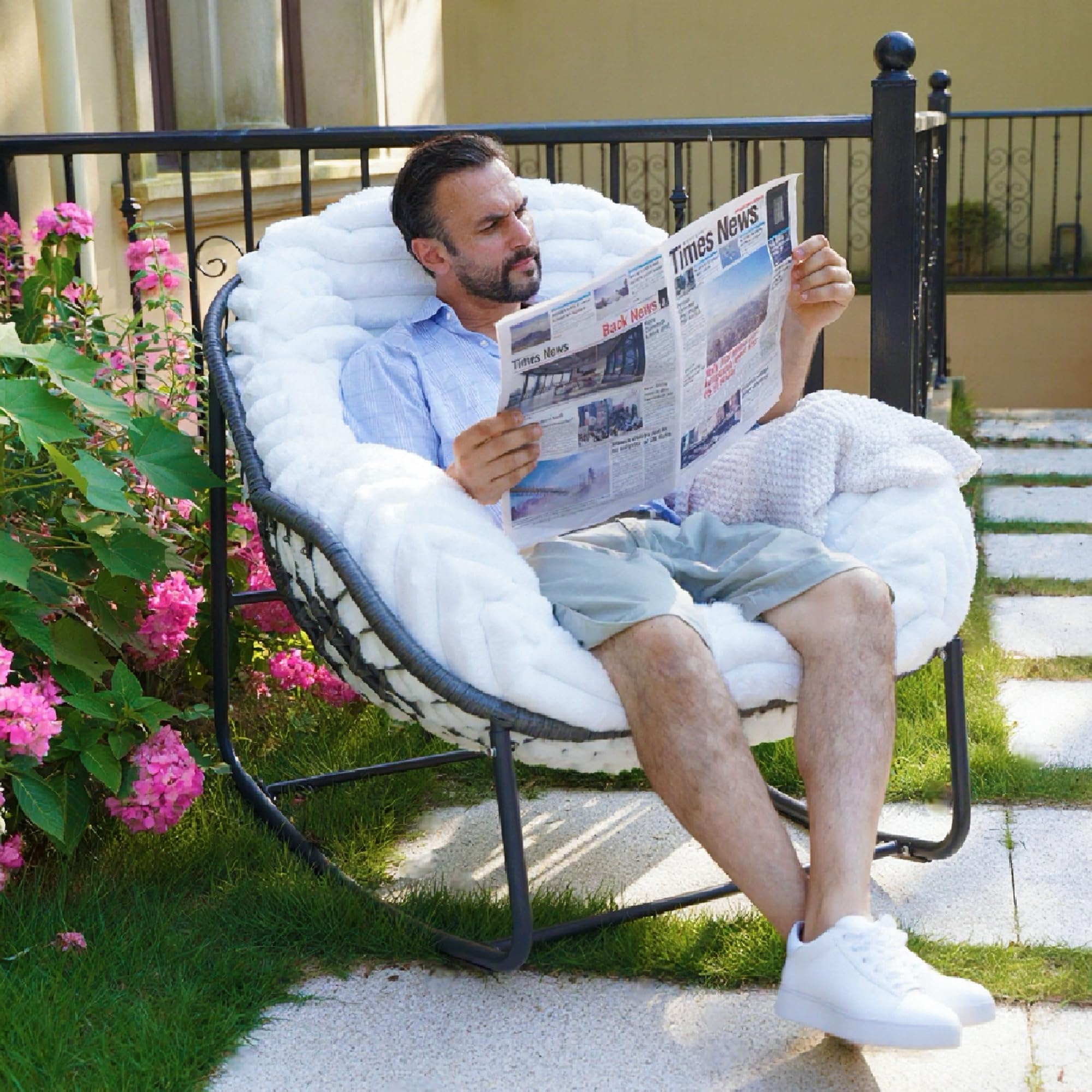 Oversized Papasan Rocking Chair