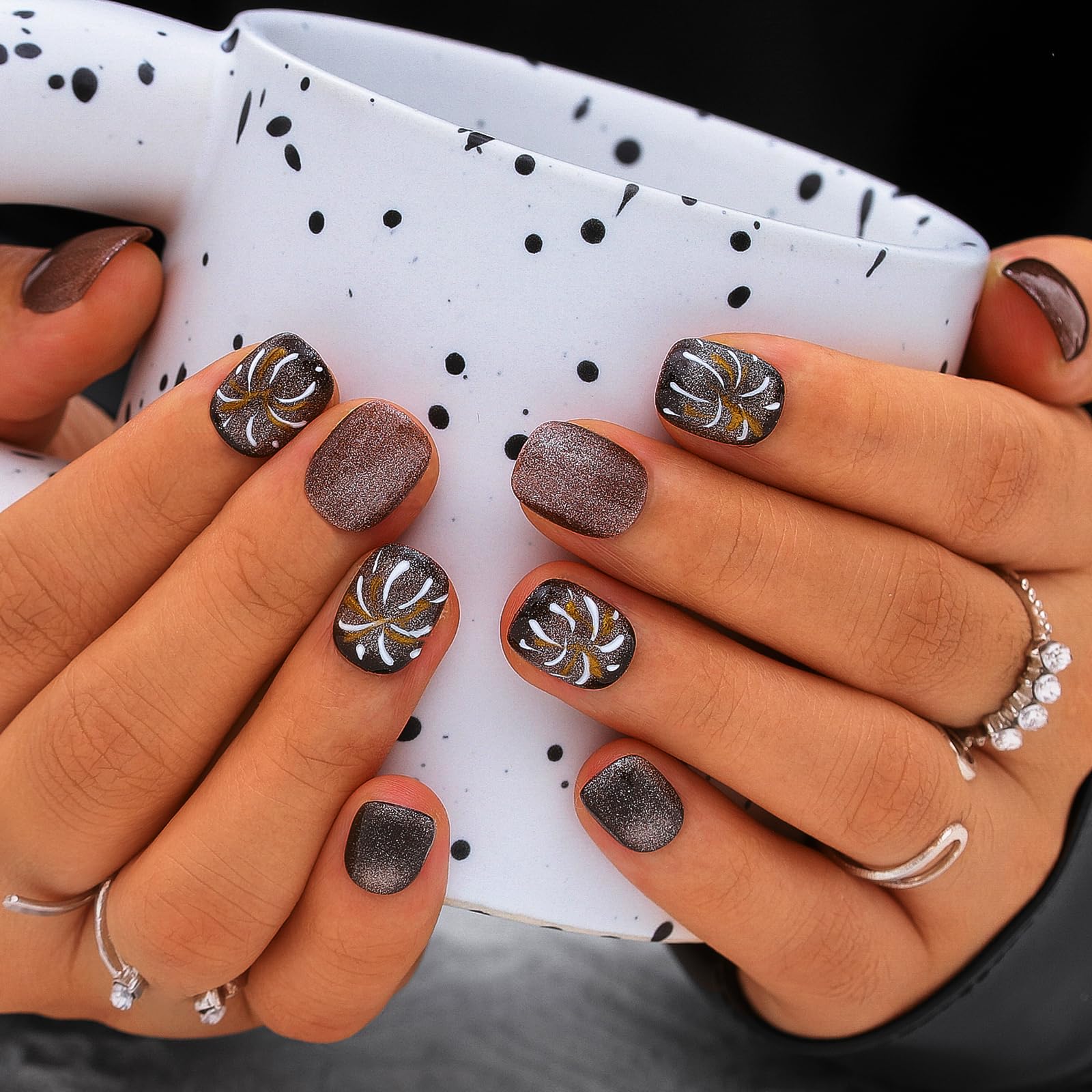 Sethexy Brown Cat Eye Handmade Press On Nails Short Coffin Hand-painted False Nail Salon Acrylic Glossy for Women and Girls 10PCS (Brown2)
