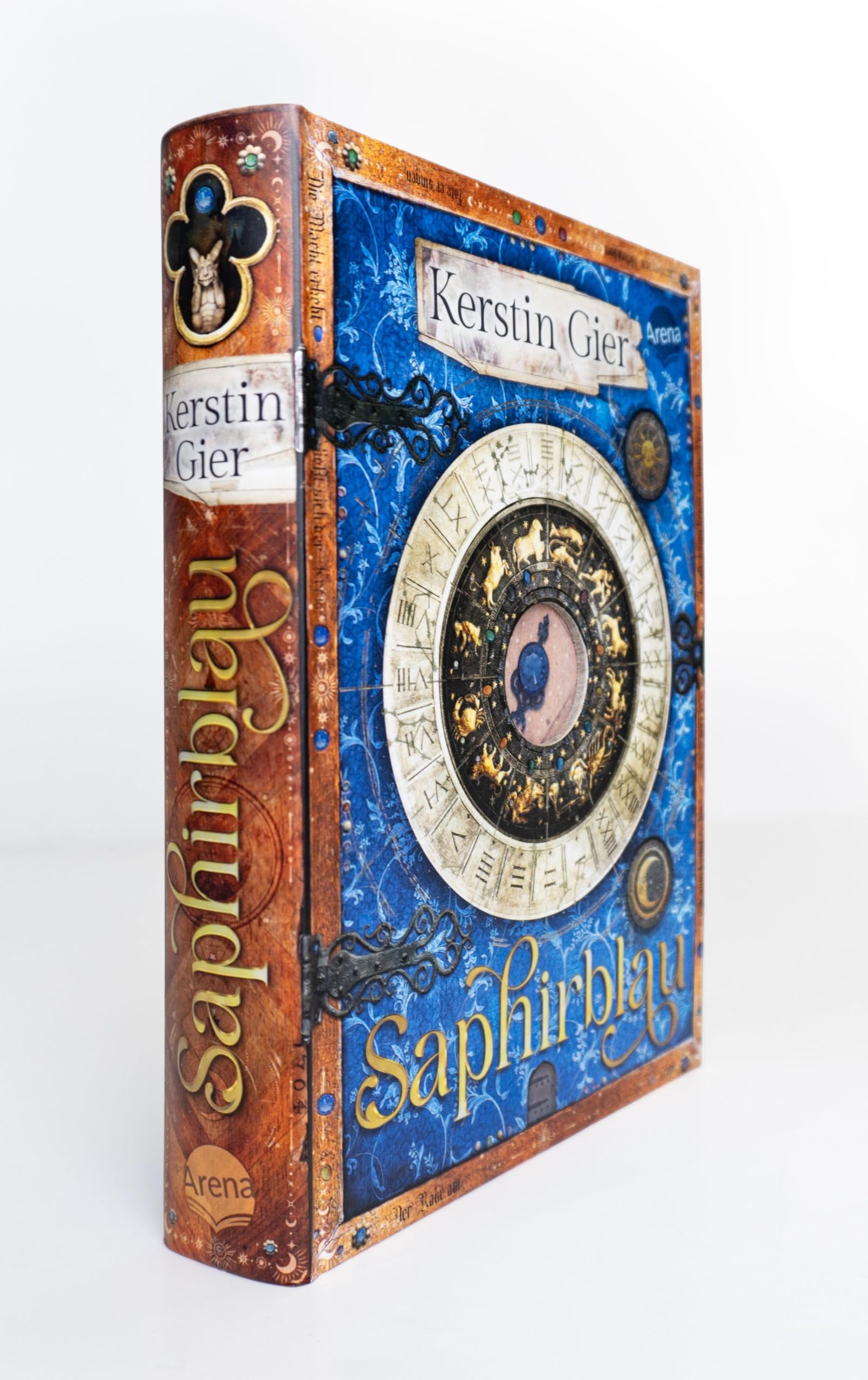 Liebe geht durch alle Zeiten (2). Saphirblau: Der zweite Band der wunderschön gestalteten Zeitreise-Edition der Edelstein-Trilogie von Gwendolyn und ... Gier - mit Farbschnitt in der 1. Auflage