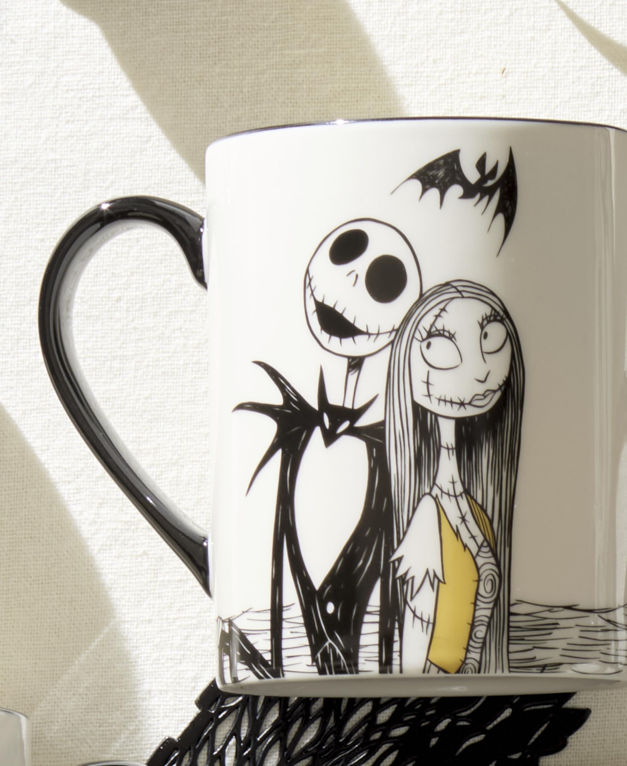 Lenox Nightmare Before Christmas Porzellan-Tassen-Set für 4 Personen | Spülmaschinenfest, mikrowellengeeignet, Geschenk für Nightmare Before Christmas-Fans, 11,4 cm, 473 ml, Kaffeetasse