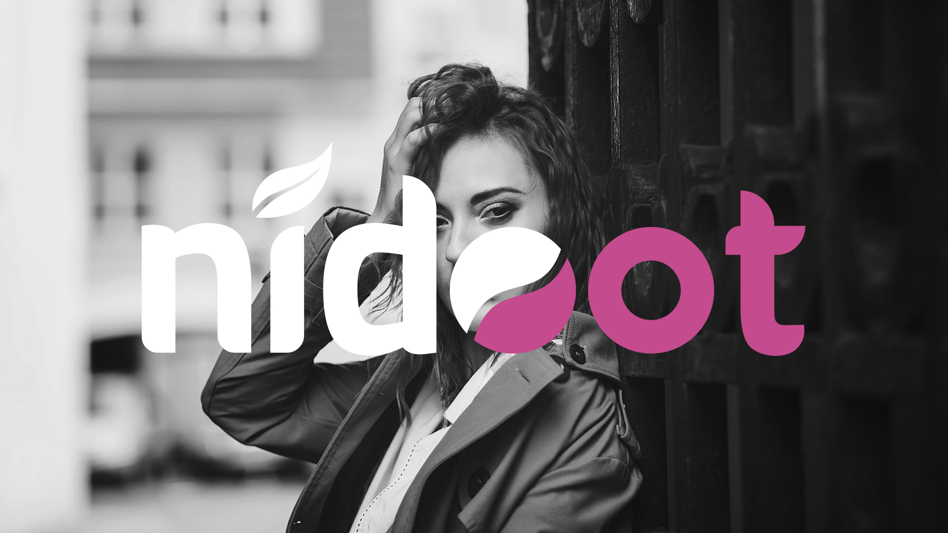 Bolso cruzado de nylon con diseño cuadriculado para mujer miniatura 7