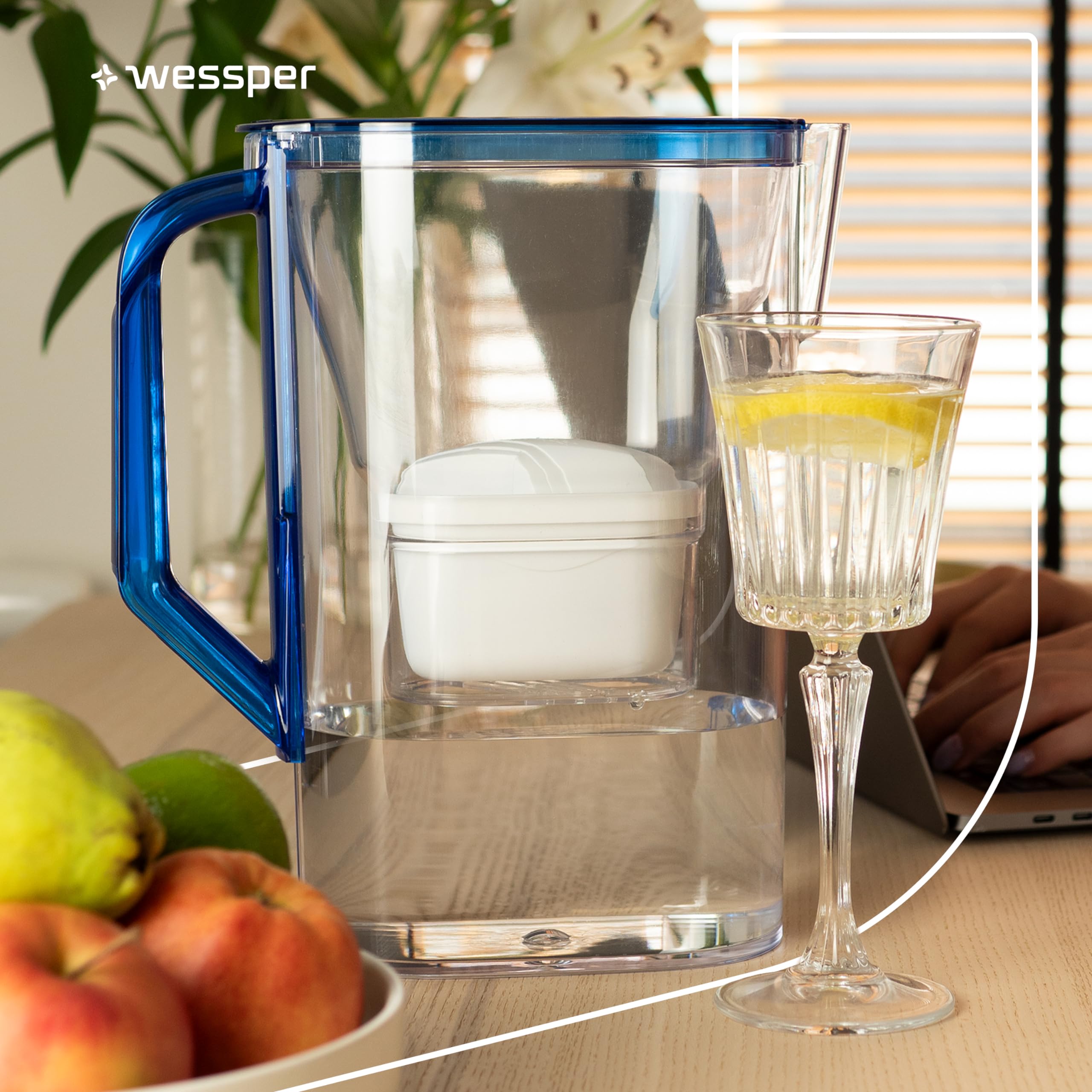 Wessper Caraffa Filtrante con Filtri, Caraffa per Frigorifero da 2,7 Litri, Cartucce per Acqua con Carbone Attivo e Rresina a Scambio Ionico, Caraffe e set di 6 Filtro - Blu