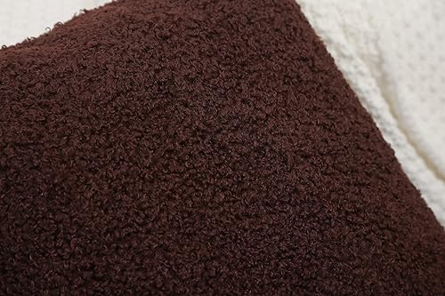 Miniatura 4 de TangDepot Paquete de 2 fundas de almohada lujosas y esponjosas de piel de oveja sintética, fundas de almohada cuadradas, fundas de almohada para