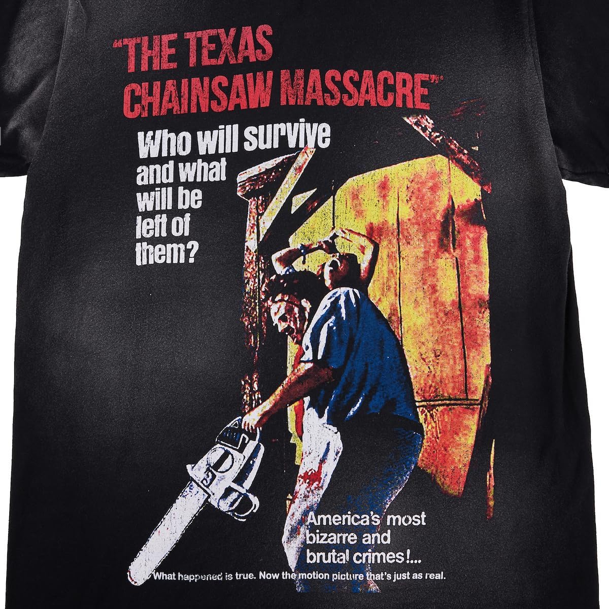 Bioworld Texas Chainsaw Massacre Oversized Movie Poster Crew Neck Short Sleeve Men's Black T-Shirt