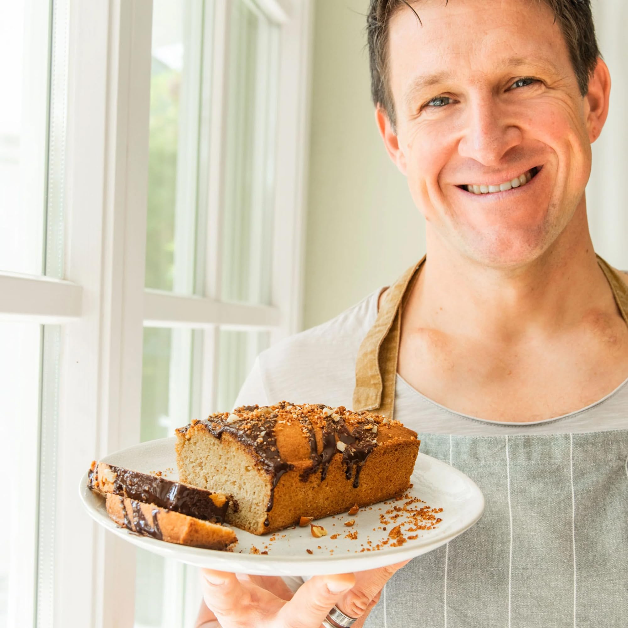STEINER's Low Carb Nusskuchen Backmischung | 74% weniger Kohlenhydrate & 92% weniger Zucker | Nur 1,8g Netto-Carbs pro 100g | Glutenfrei | Für ketogene Ernährung geeignet | 3x 240g Packung