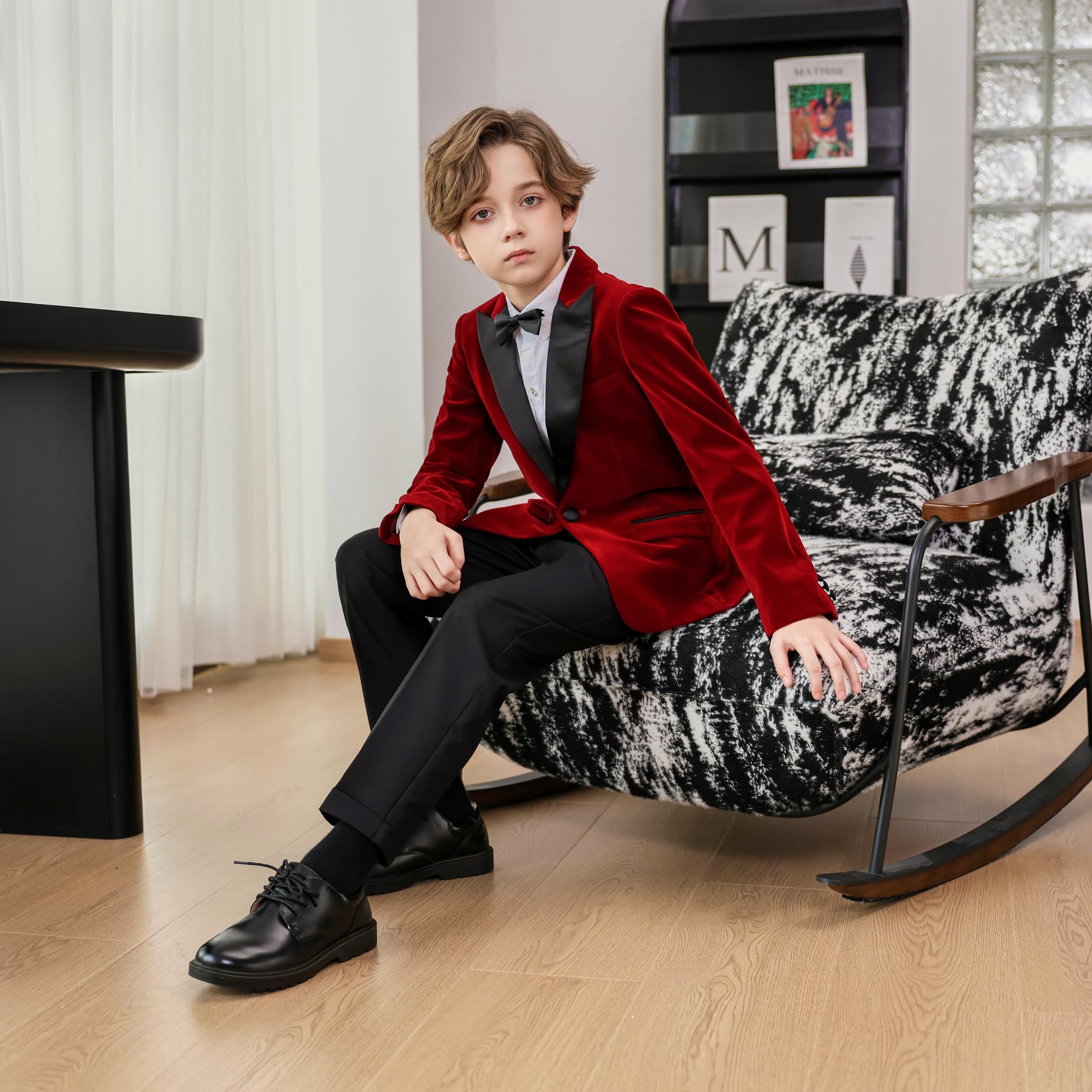 LOLANTA Jungen Samtanzug 4-teiliges Kinderanzug-Set Festanzug Smoking mit Blazer Hose Hemd Fliege
