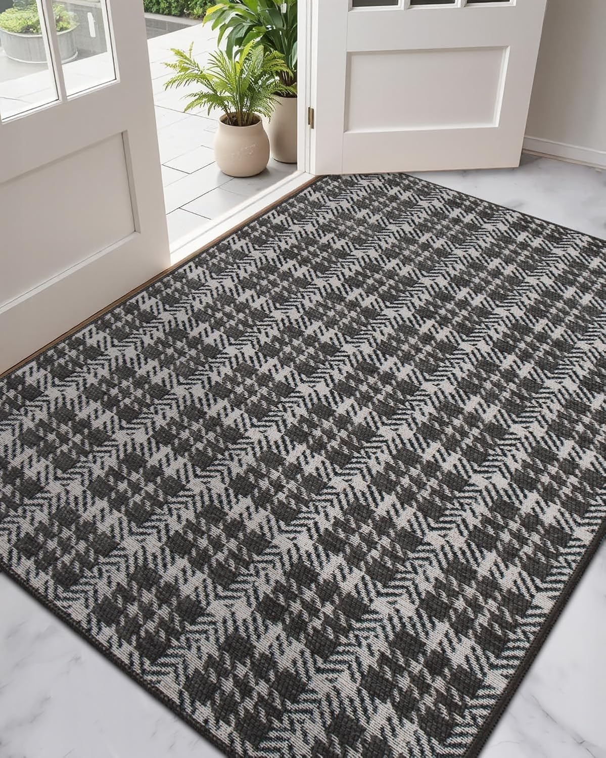 DEXI Entryway Door Mat Inside, Front Entrance Doormat Thin Low Profile, Large Non Slip Mats Absorbent for Home Entry Floor, 32x48, Checkered Grey 2'8" x 4' (Rectangular) Checkered Grey