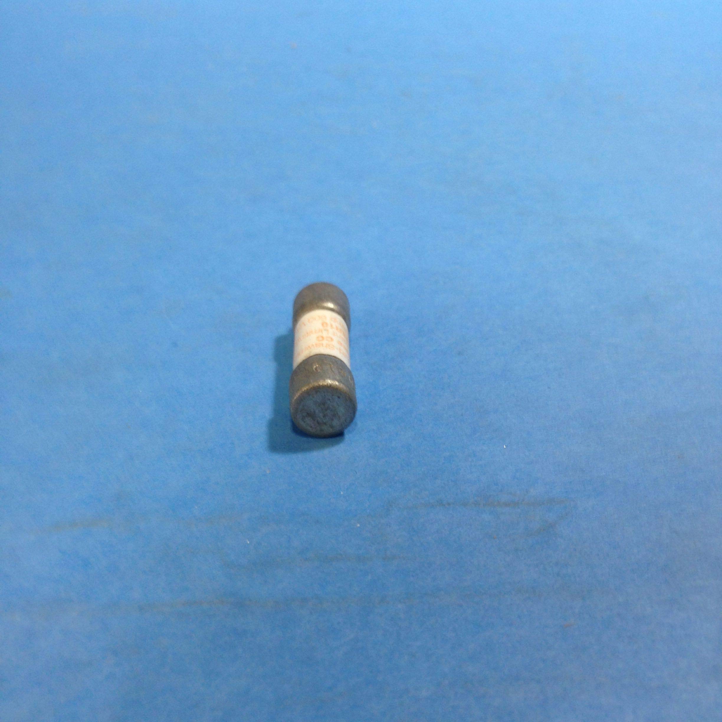 Mersen ATMR10 Amp-Trap Fuses 10A 600V AC Fast-Acting Sold Per Pack Of - Foto 7