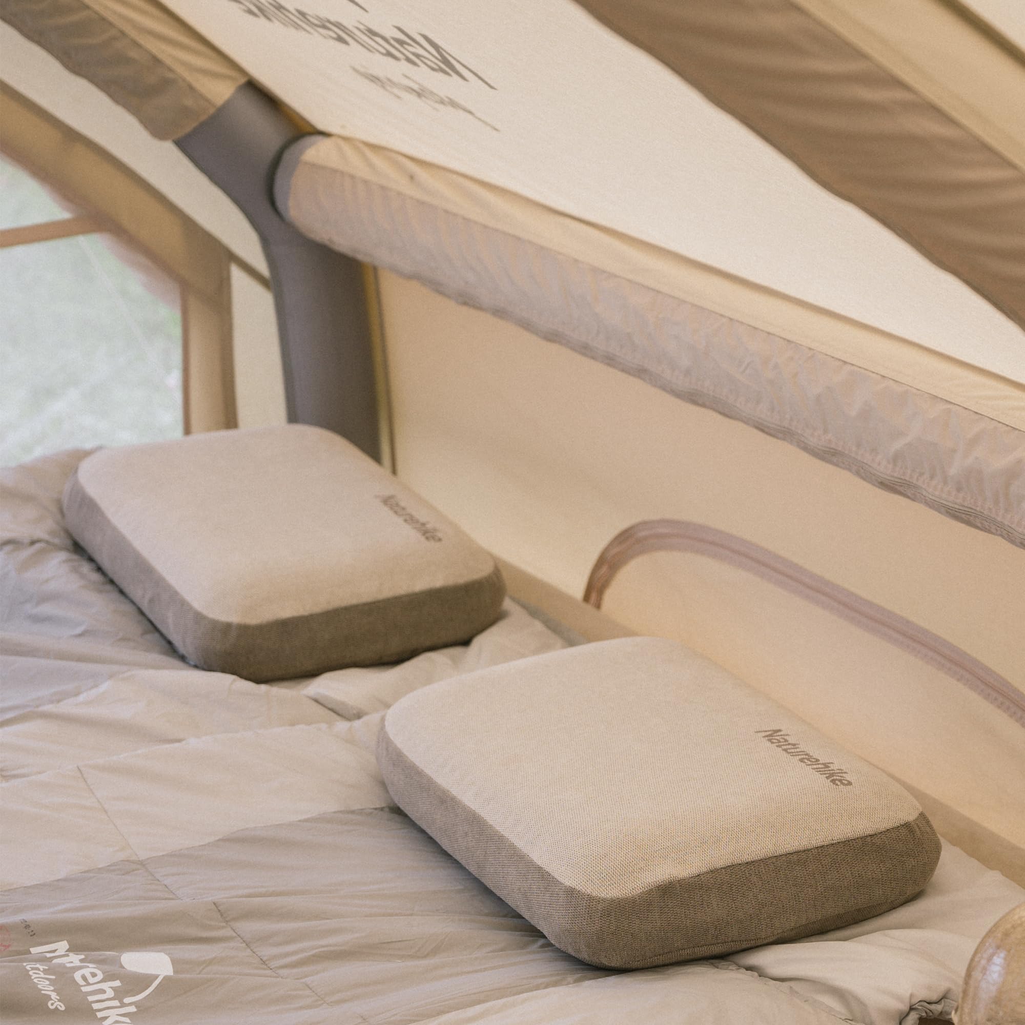 Naturehike Oreiller de Confort en Mousse à mémoire de Forme pour Le Cou Antibactérien Aide au Sommeil Antidérapant Housse Lavable Noyau Amovible Oreiller de Voyage pour Le Cou Oreiller de tête
