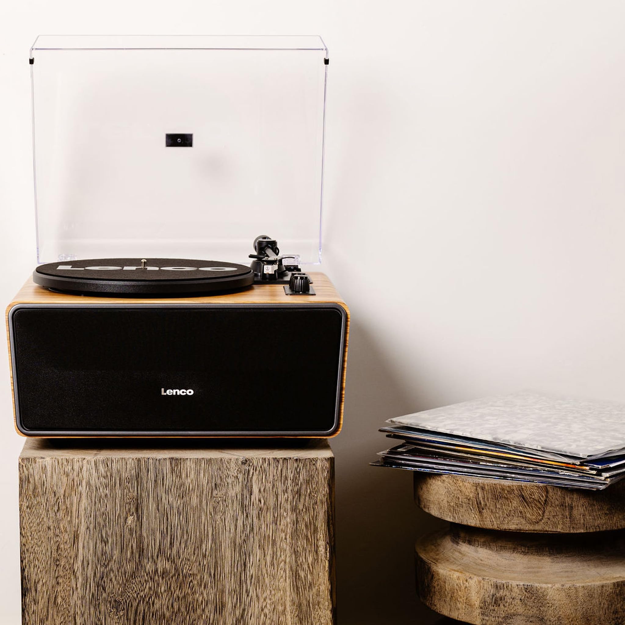 Lenco LS-570OK Tourne-Disque avec Haut-parleurs int茅gr茅s et Bluetooth庐 - Platine sur Pieds - Bois de ch锚ne