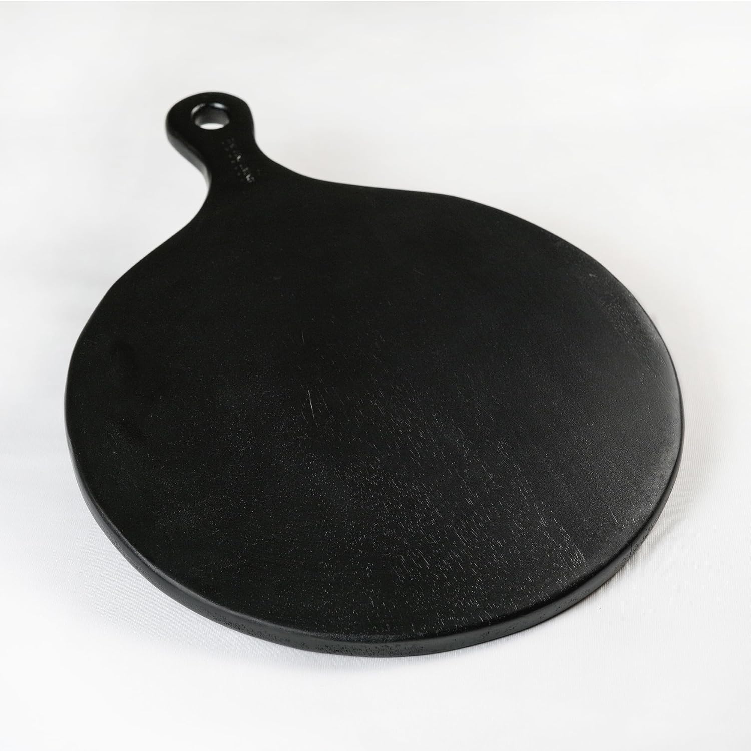 The Fine Living Co. Black Charcuterie Board, Round Paddle Board with Long Handle, Mango Wood Serving Platter for Meat, Pizza, Bread, Food-Grade Wooden Serving Trays, 16”x12”, 0.6" Thick