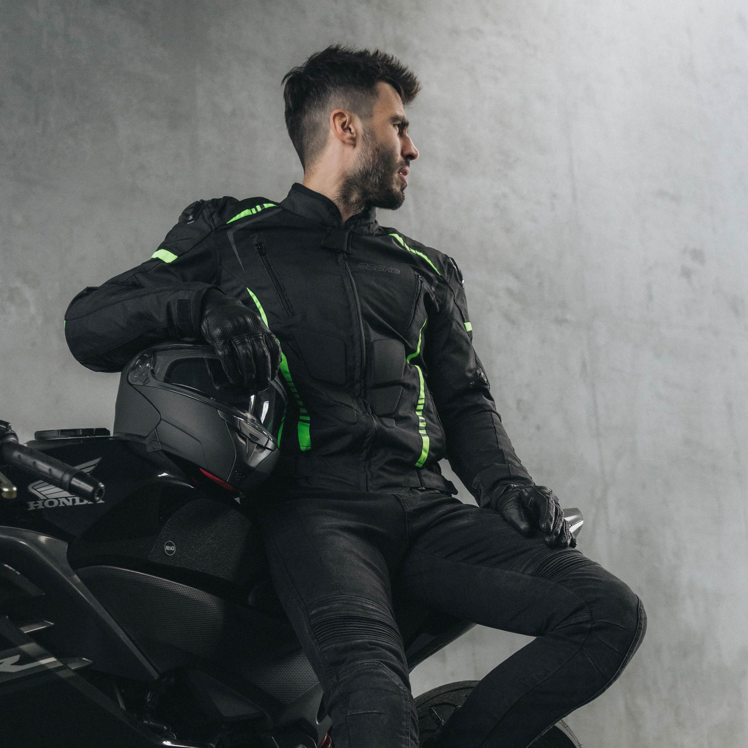 OZONE MOTO Pulse Veste de Moto Homme | Protections Coudes et Épaules | Membrane Imperméable et Doublure Thermique Amovible | Curseurs d'épaule | 3 Canaux de Ventilation | Tailles jusqu'à 7XL