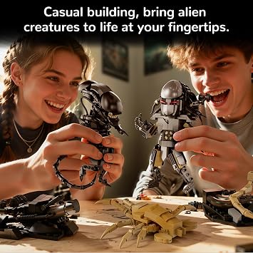 Xenomorph & Parasite Creature Building Set, 936PCS Sci-Fi Alien Action Horror Model Kit with Display Bases, Collectible Movie Character Building Toys for Adults & Teens, for Sci-Fi Fans