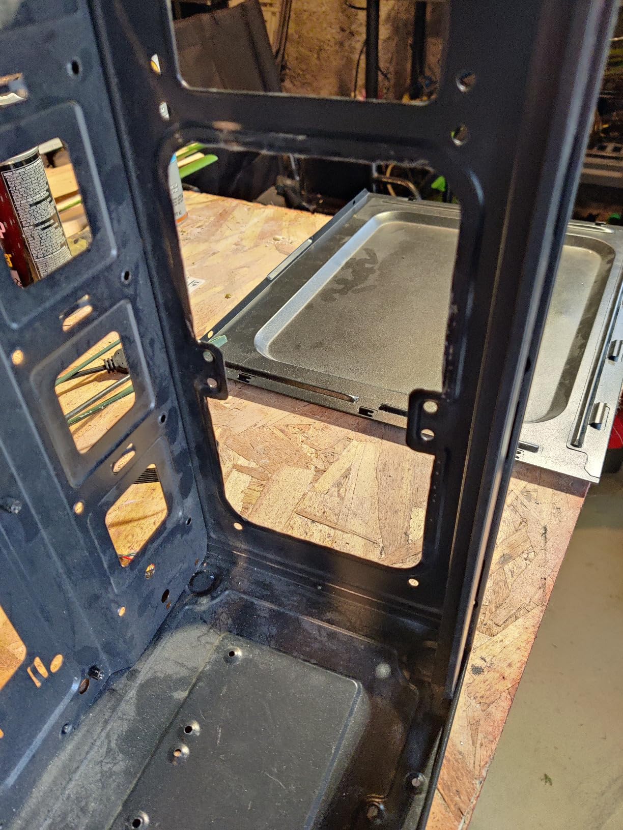 You can install a 240mm AIO cooler in this case with 10-15mins of work and rotary tool.