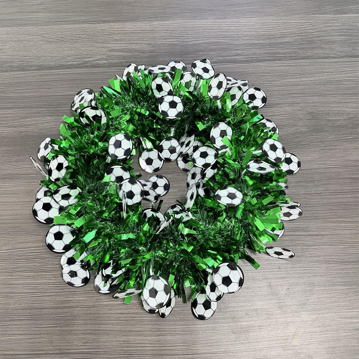Fan Decoration Metallic Wreath Tinsels Soccer Wreath for Door Staircase Sports Event and Gatherings Sports Party Broadcasters