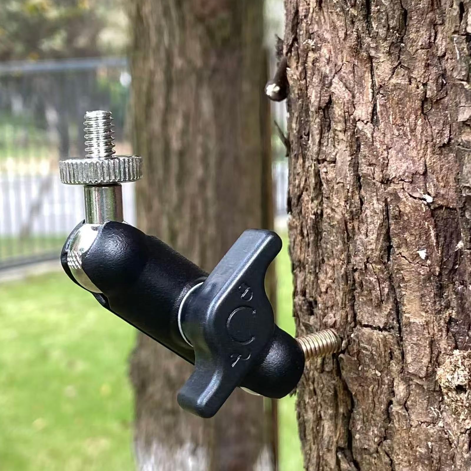Trail Camera Mount, Fiberglass-Reinforced Nylon Holder For Game Camera, 1/4" -20